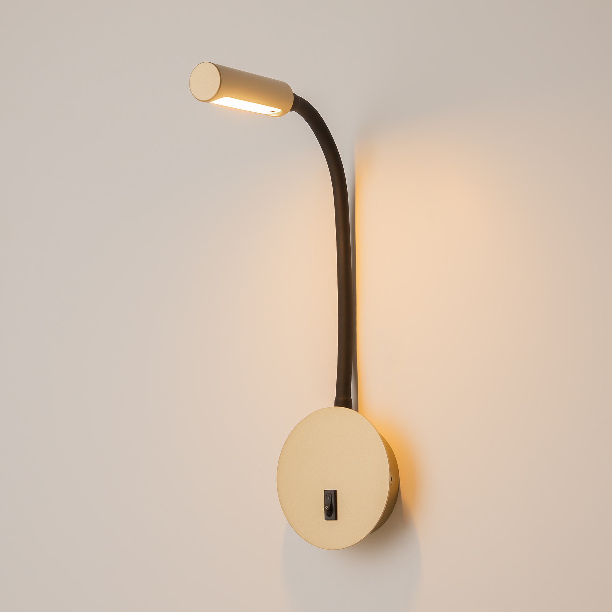 картинка Настенный светильник (бра) Technical C035WL-L3MG3K