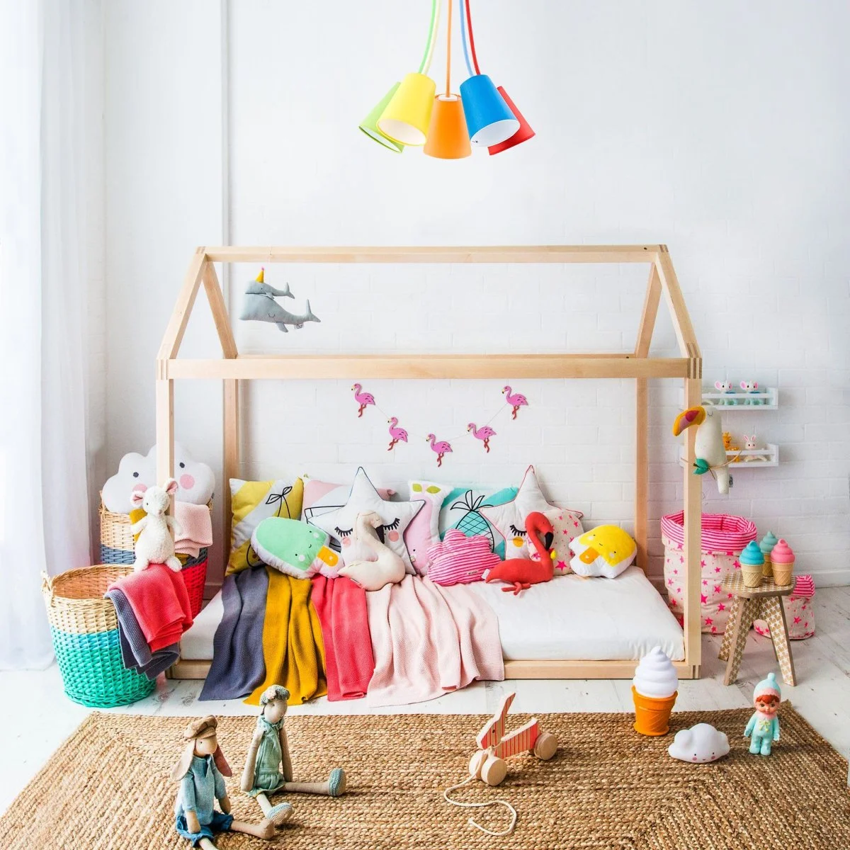 картинка Потолочная люстра с разноцветными плафонами 2107 Wire Colour