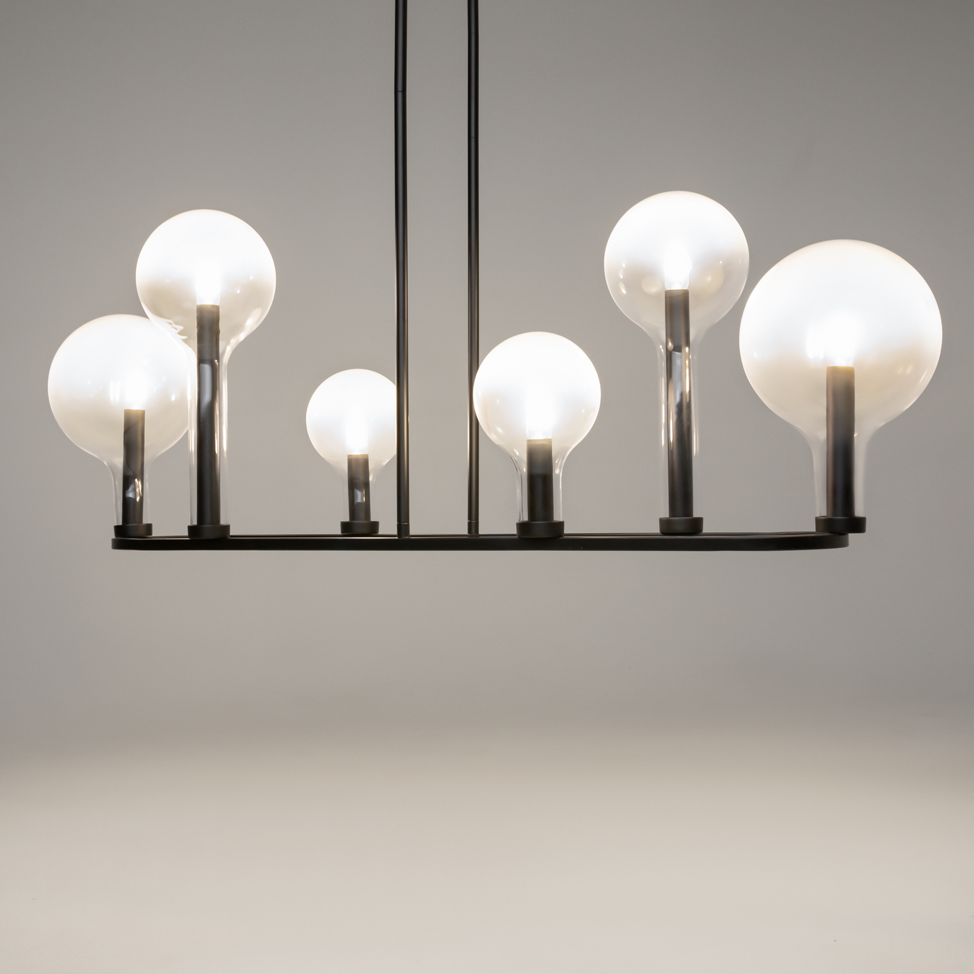 картинка Подвесной светильник Maytoni MOD333PL-06B1