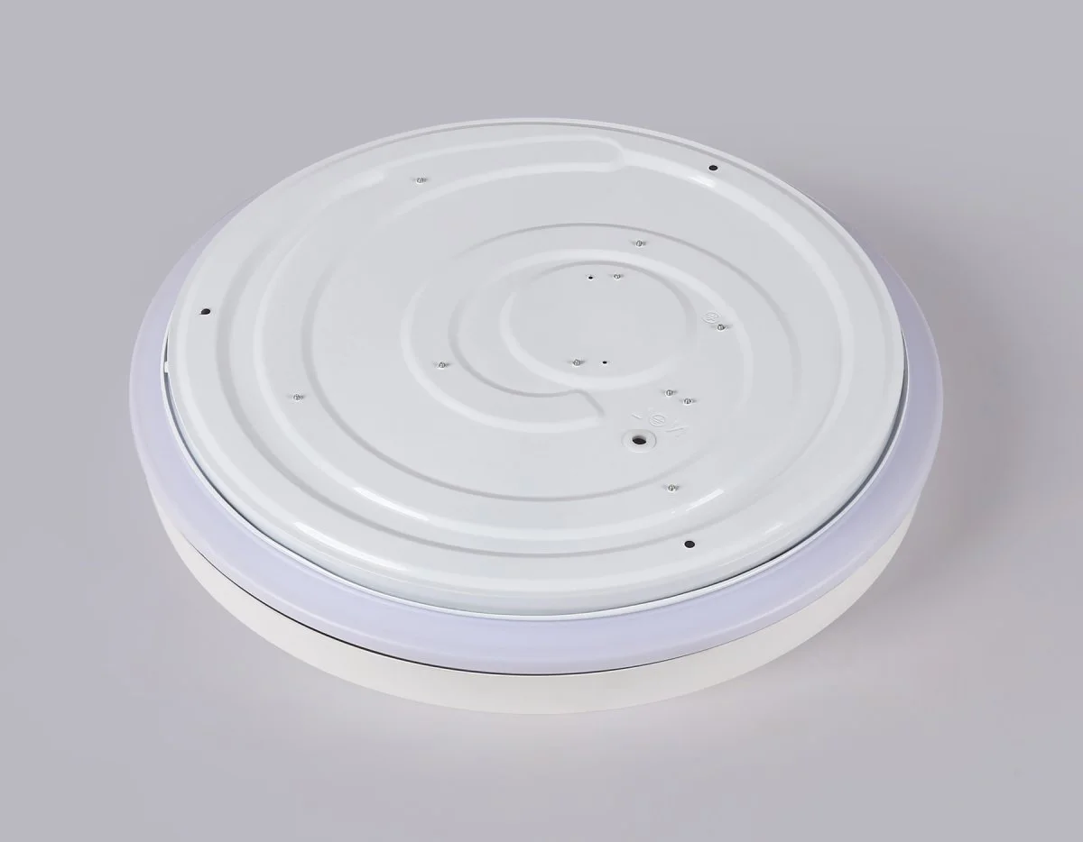 картинка Светодиодный светильник RGB с пультом управления