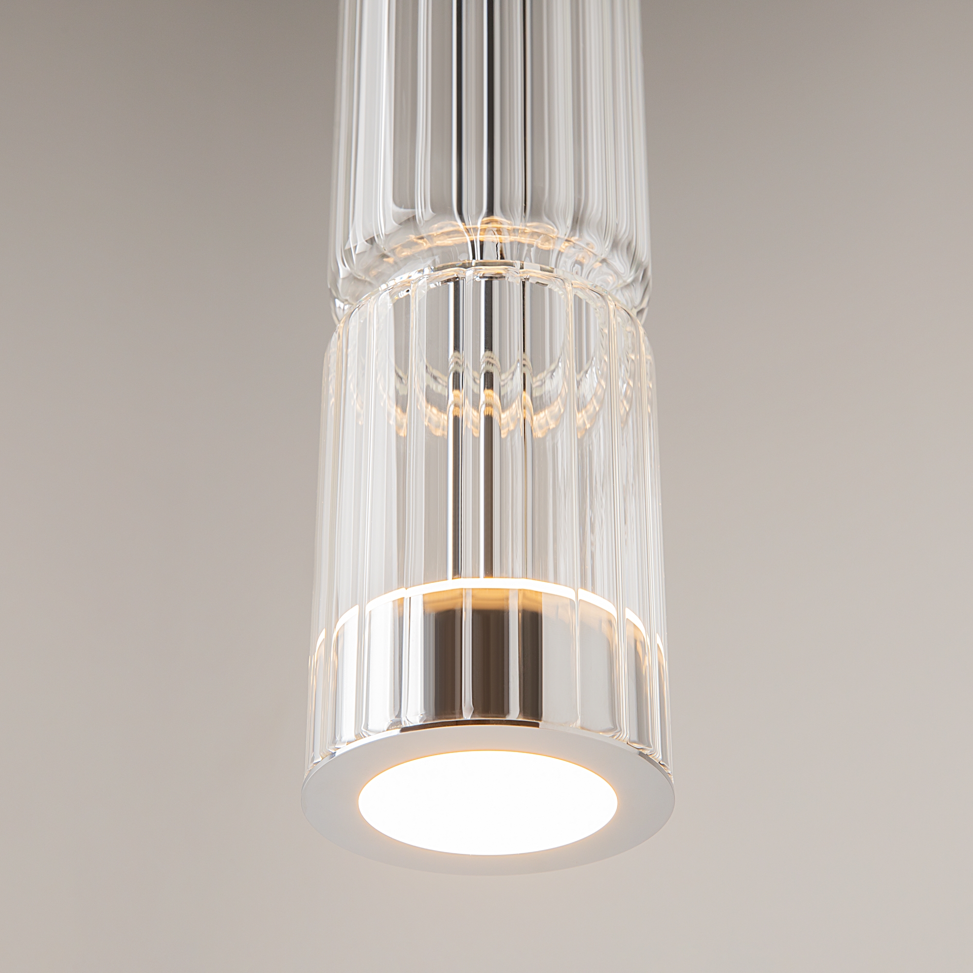 картинка Подвесной светильник Maytoni MOD272PL-L12CH3K1