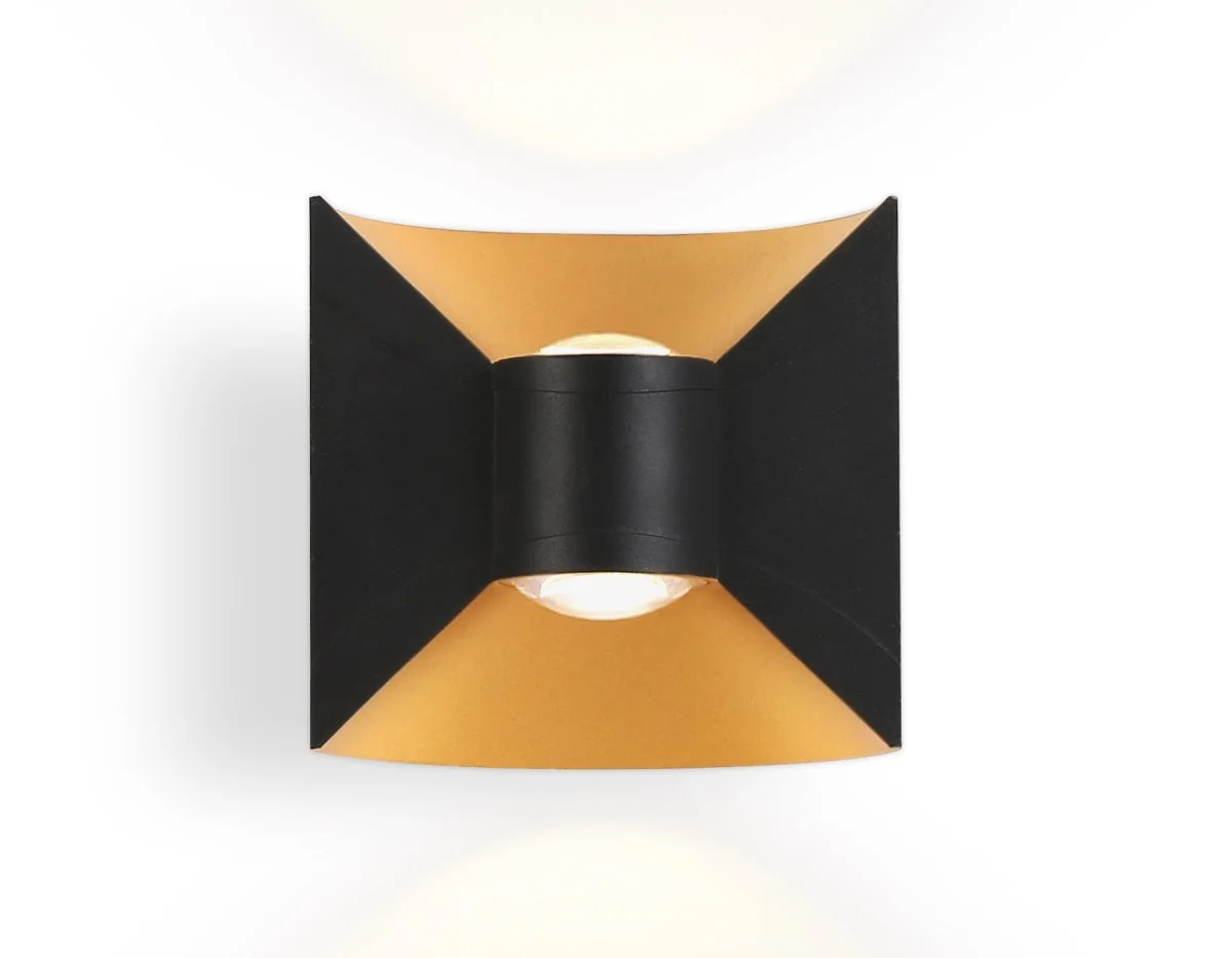 картинка Уличный настенный светодиодный светильник IP54 ST4472