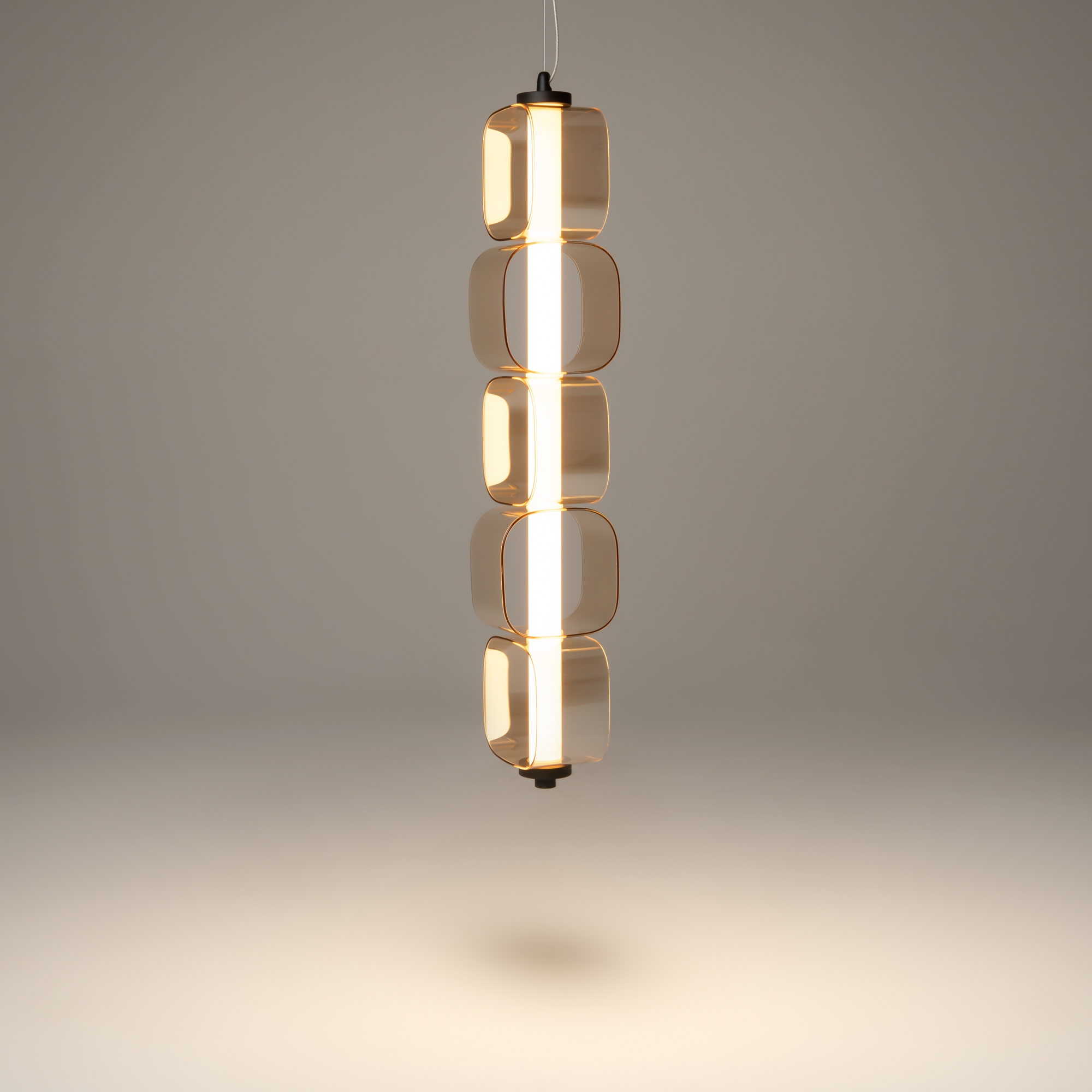 картинка Подвесной светильник Maytoni MOD381PL-L30B3K