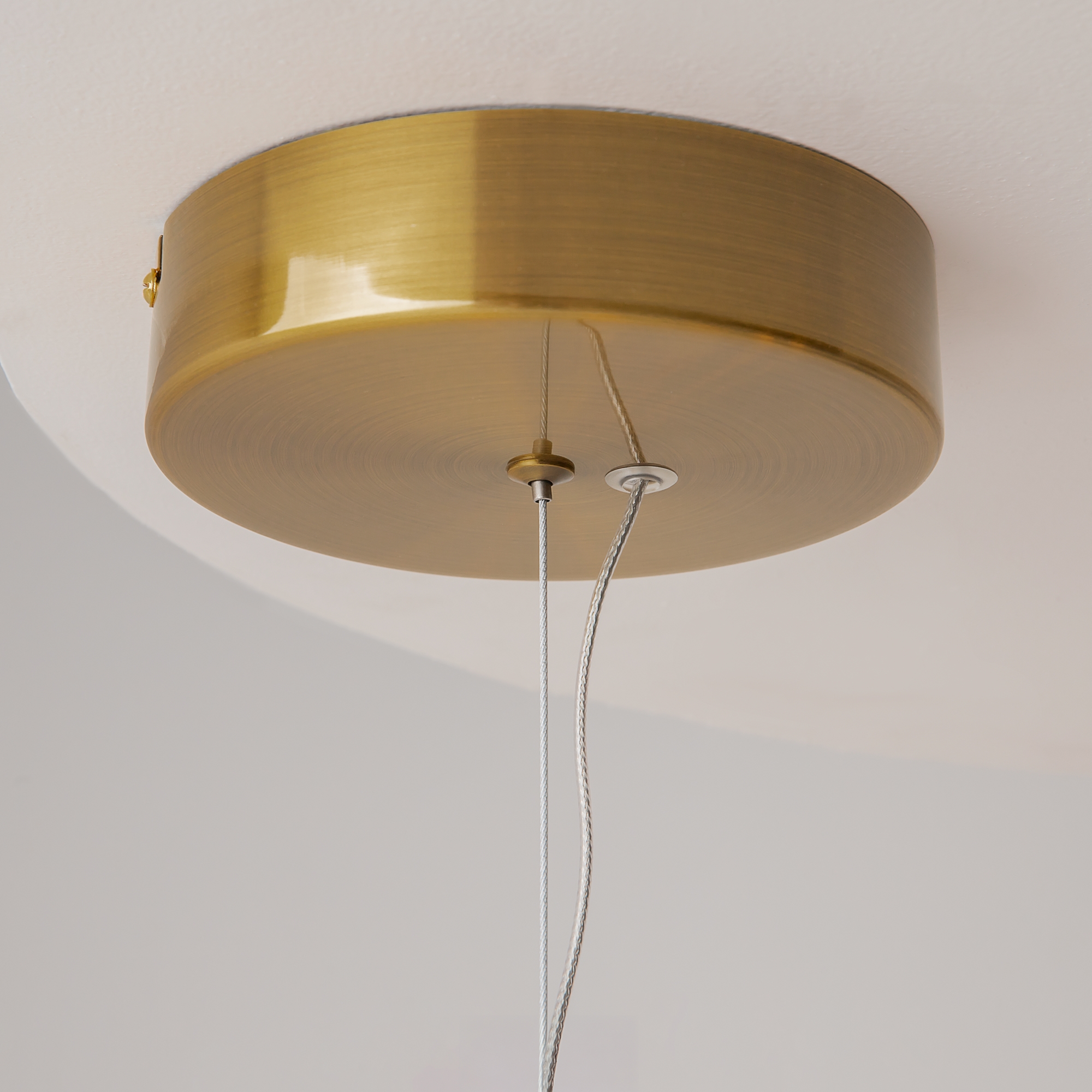 картинка Подвесной светильник Maytoni MOD299PL-L48BS3K