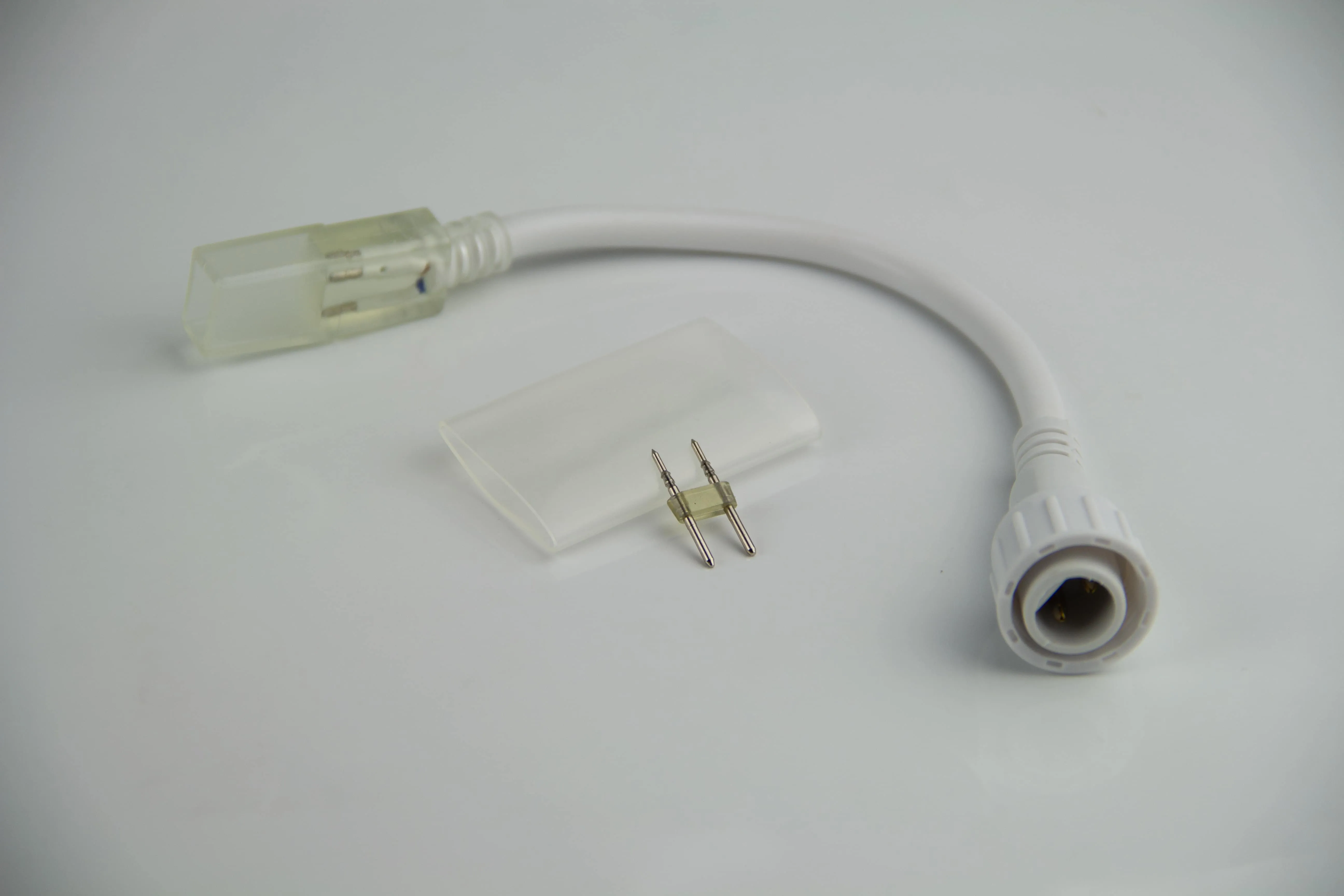 картинка Переходник гибкий неон - нить, белый (ТРИ ЧАСТИ)