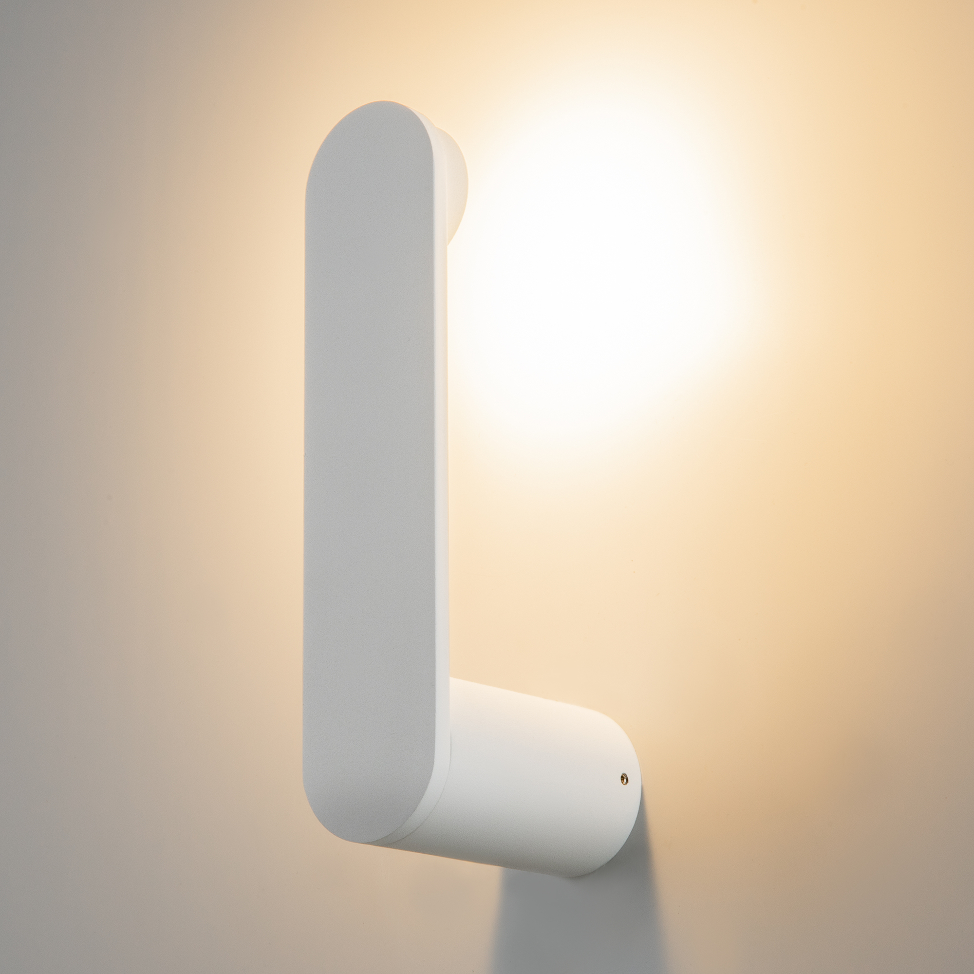 картинка Настенный светильник (бра) Maytoni MOD356WL-L4W3K