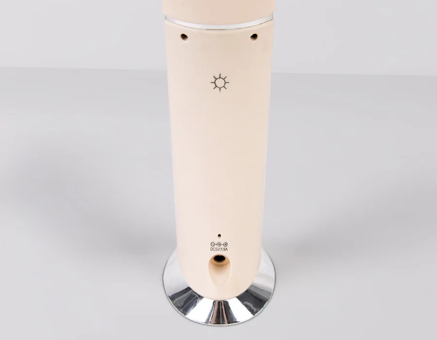 картинка Светодиодная настольная лампа с дисплеем DE511