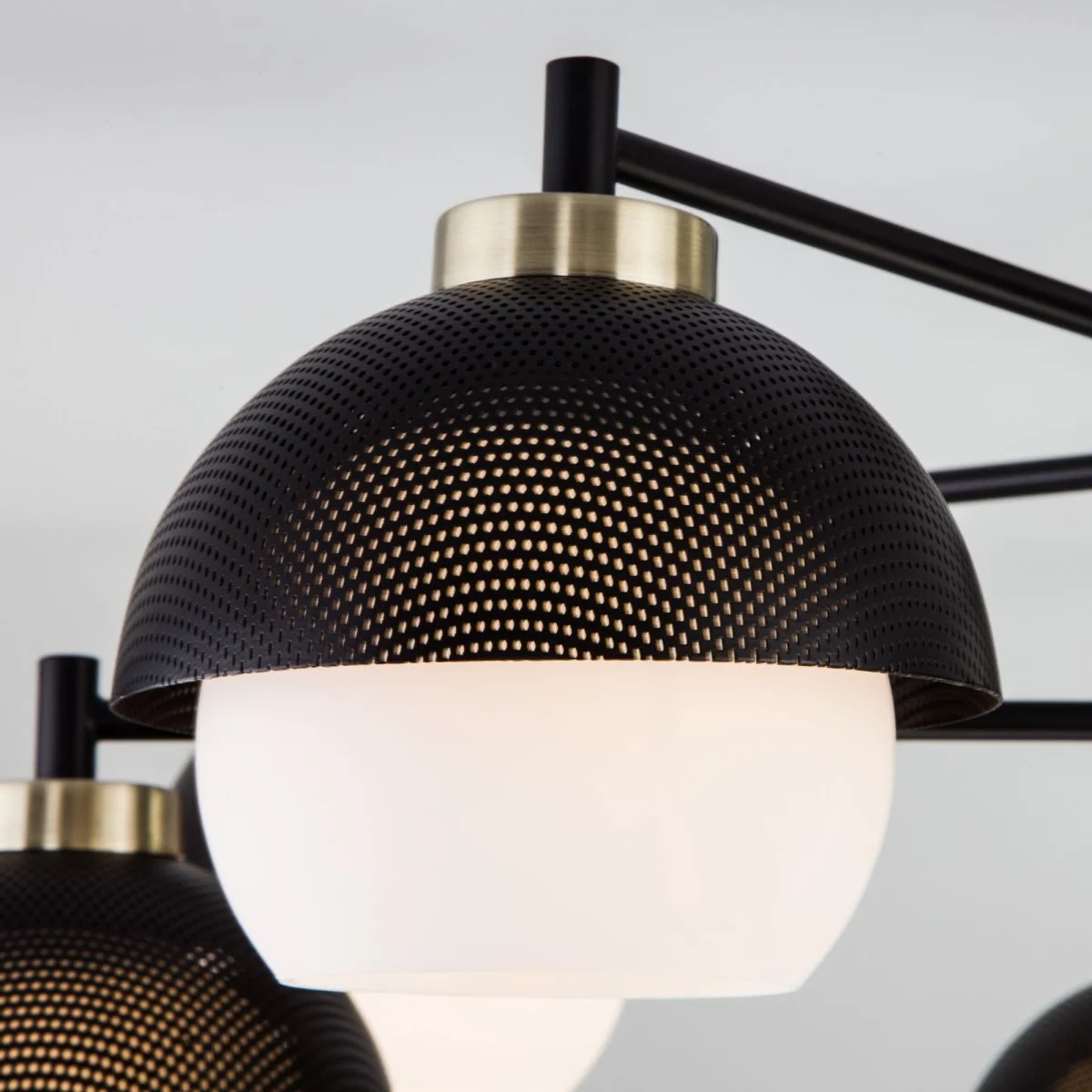 картинка Потолочная люстра в стиле лофт 70106/8 черный