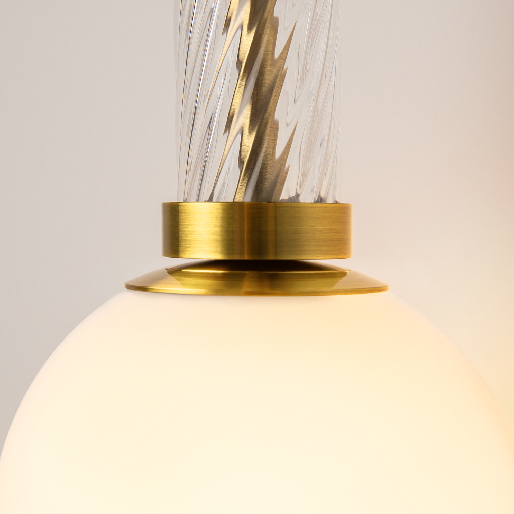 картинка Настенный светильник (бра) Maytoni MOD287WL-02BS