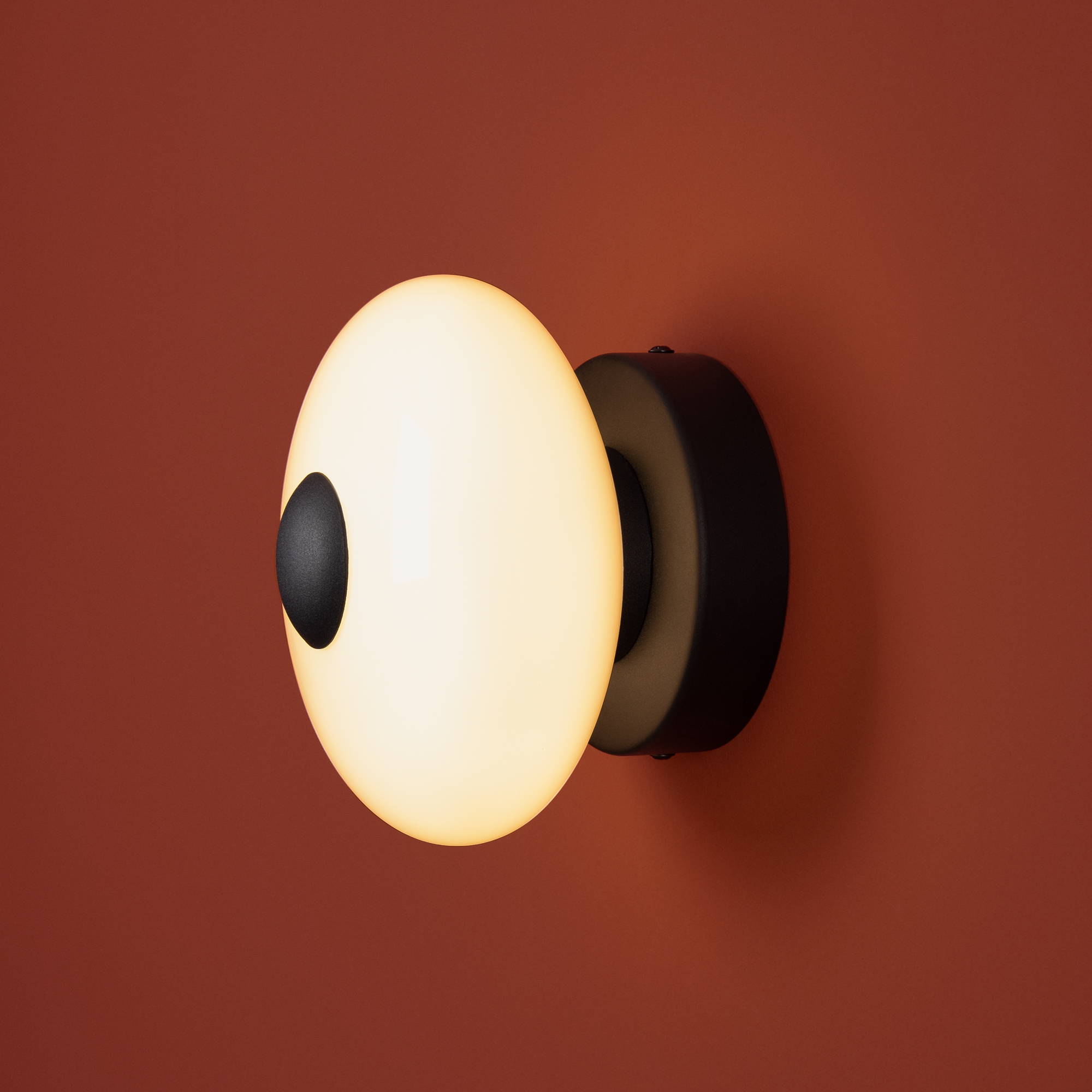 картинка Настенный светильник (бра) Freya FR5553WL-L6B