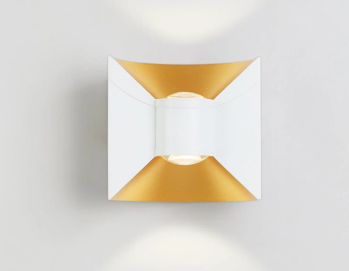 картинка Уличный настенный светодиодный светильник IP54 ST4471