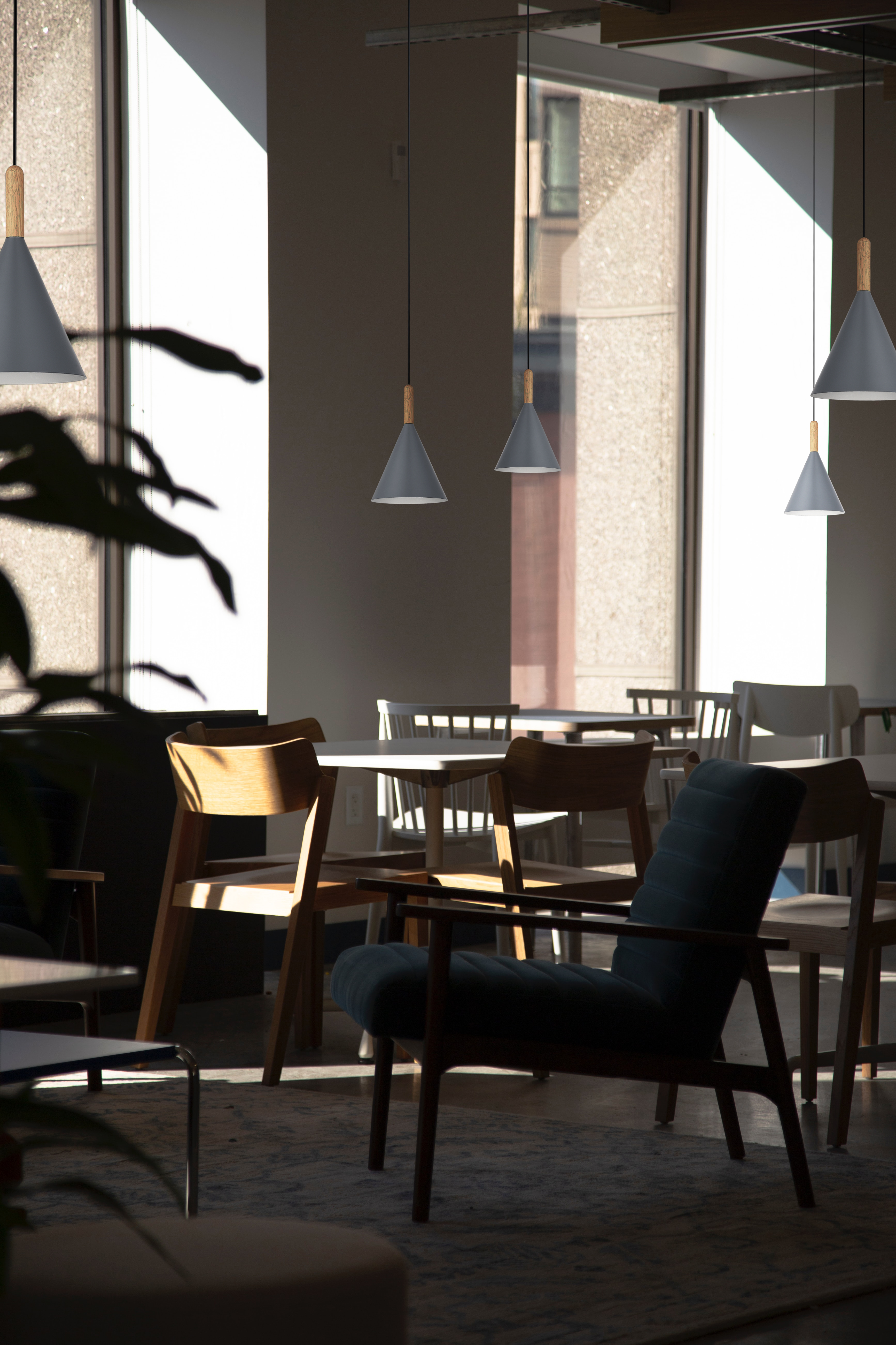 картинка SLE1255-423-01 Светильник подвесной Черный/Серый E27 1*40W