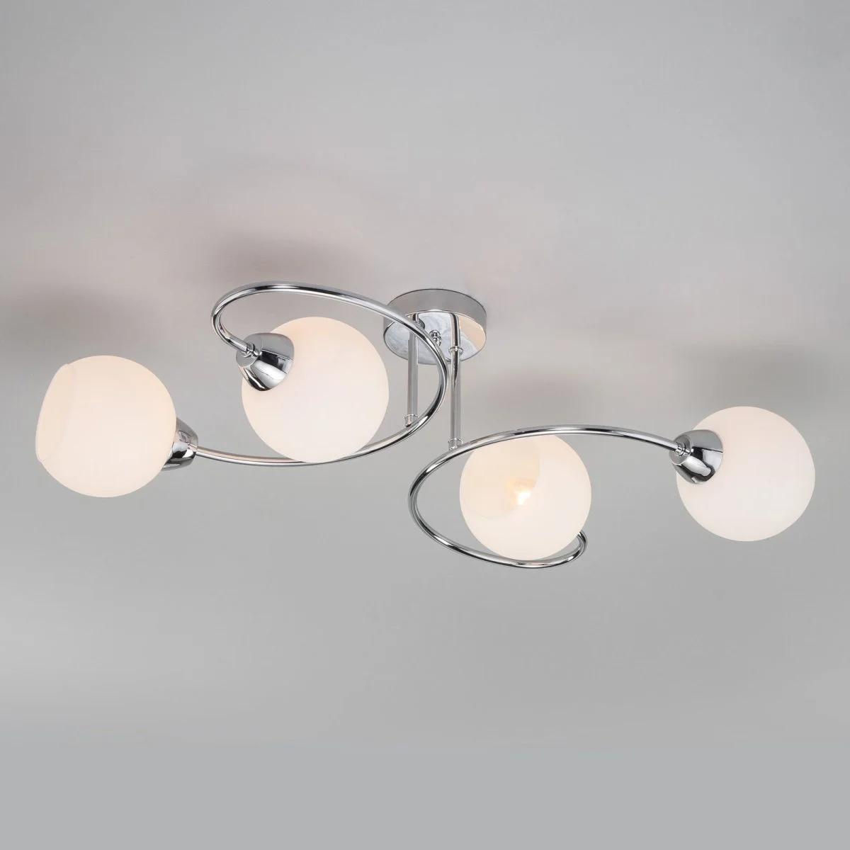 картинка Потолочная люстра со стеклянными плафонами 30136/4 хром