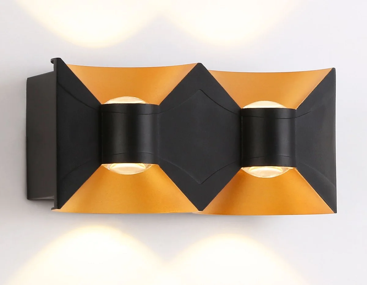 картинка Уличный настенный светодиодный светильник IP54 ST4477