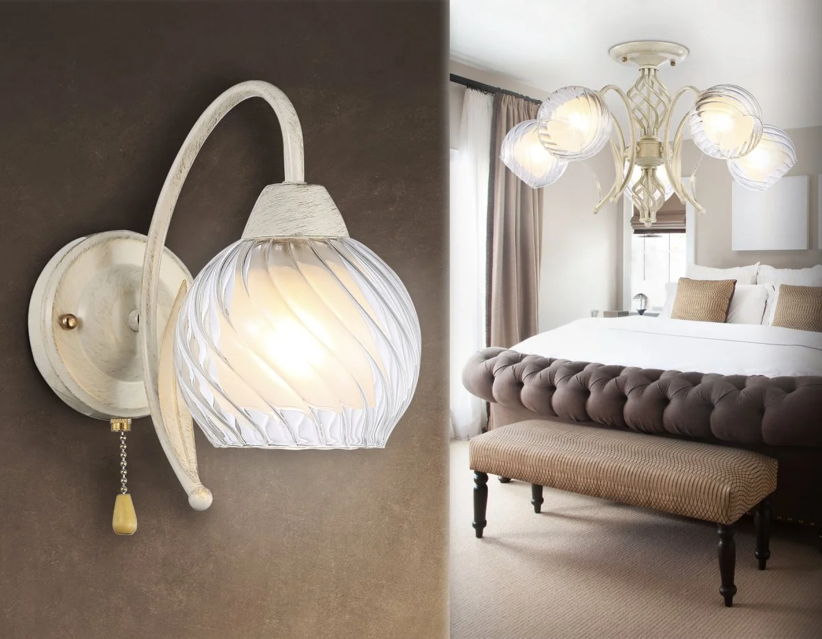 картинка Настенный светильник TR3074