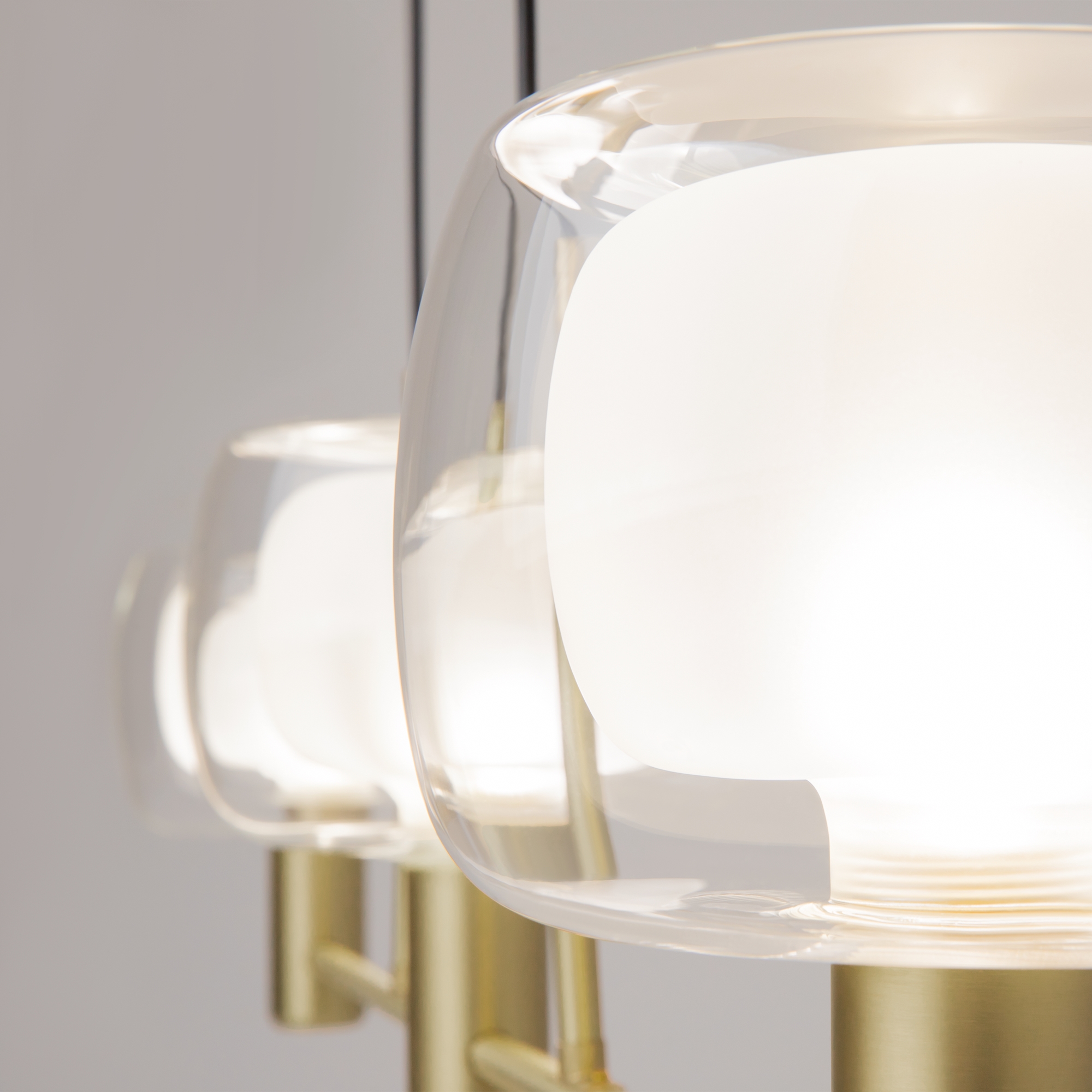 картинка Подвесной светильник Maytoni MOD411PL-03G