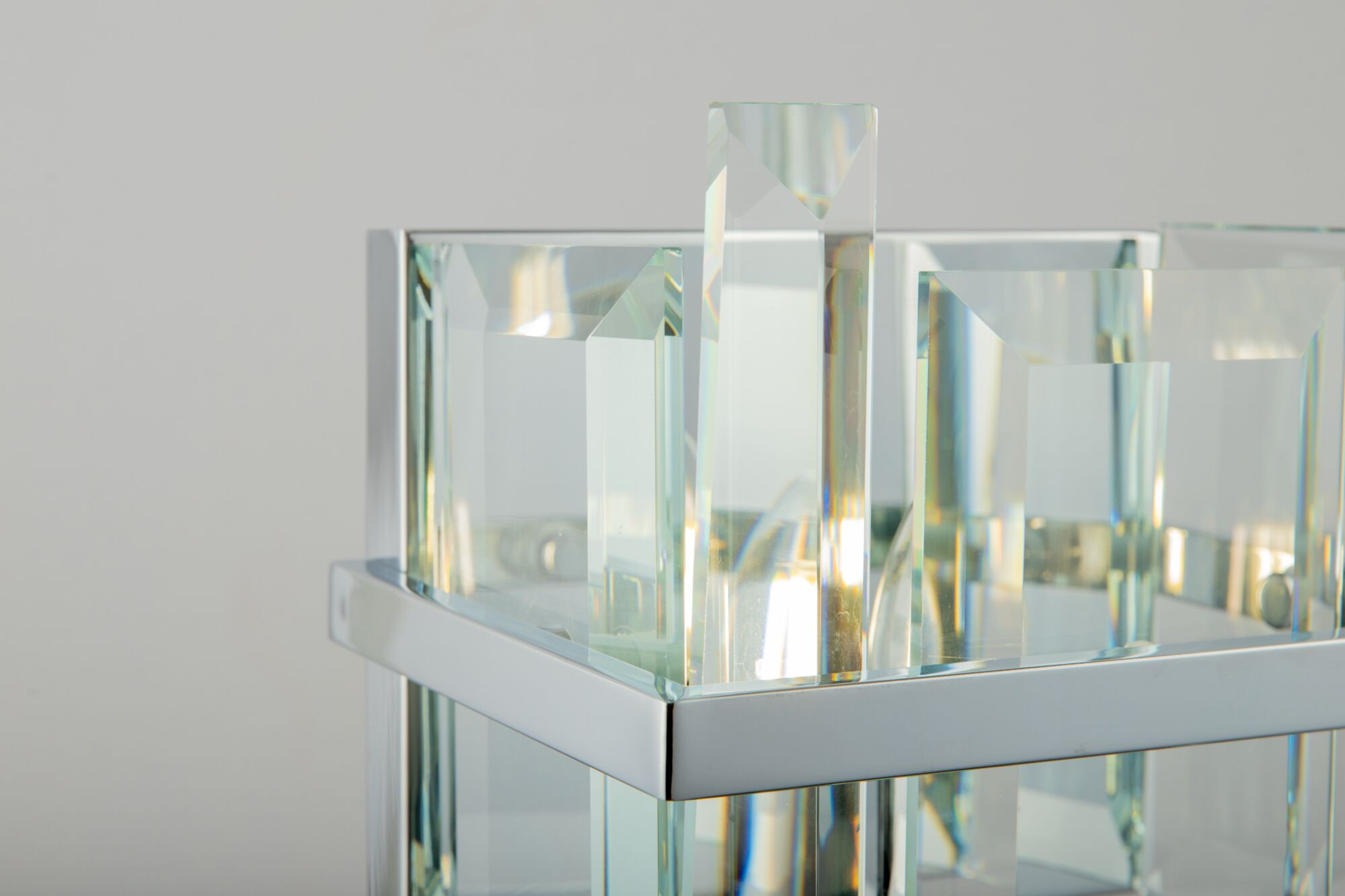 картинка Настенный светильник (бра) Maytoni MOD201WL-01N