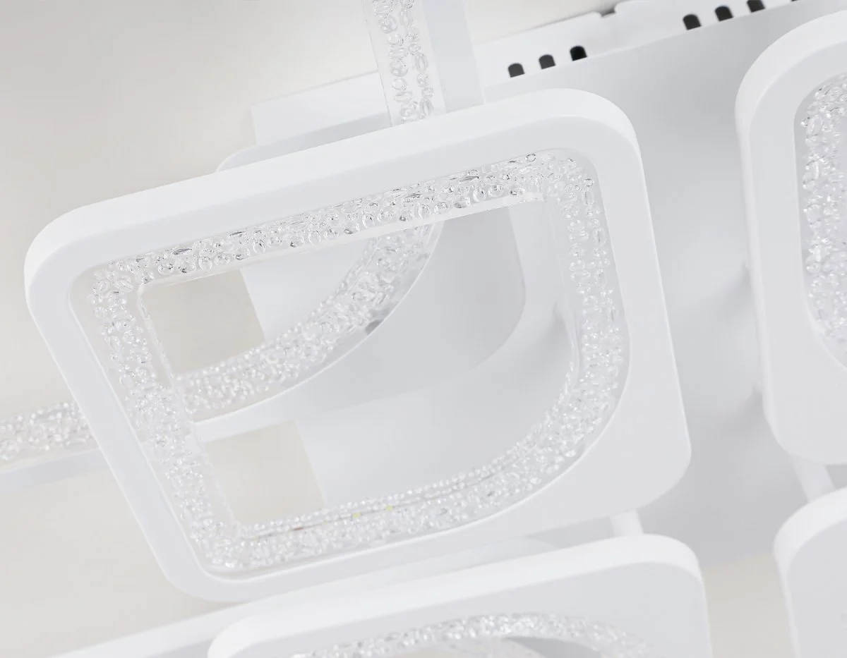 картинка Потолочный светодиодный светильник с пультом