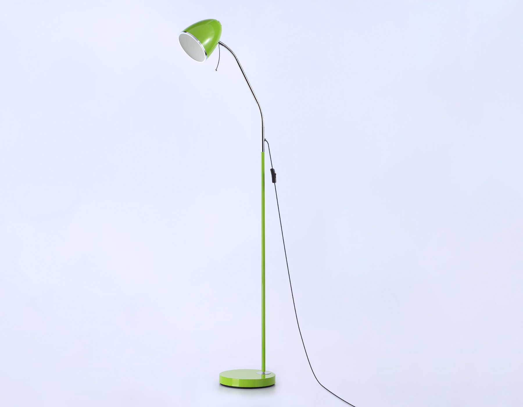 картинка Светильник напольный с выключателем на проводе