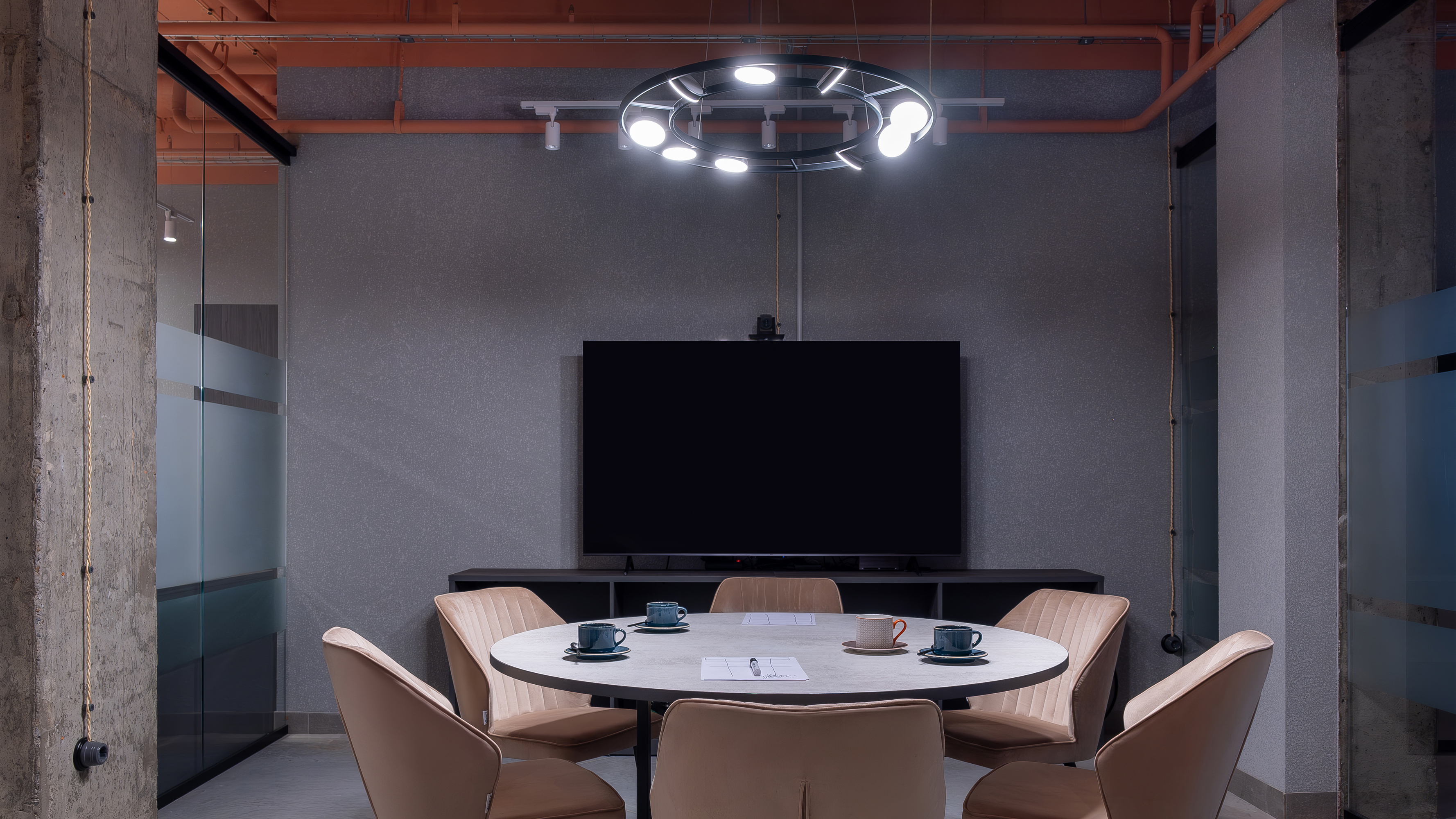 картинка Подвесной светильник Maytoni MOD070PL-L63B3K