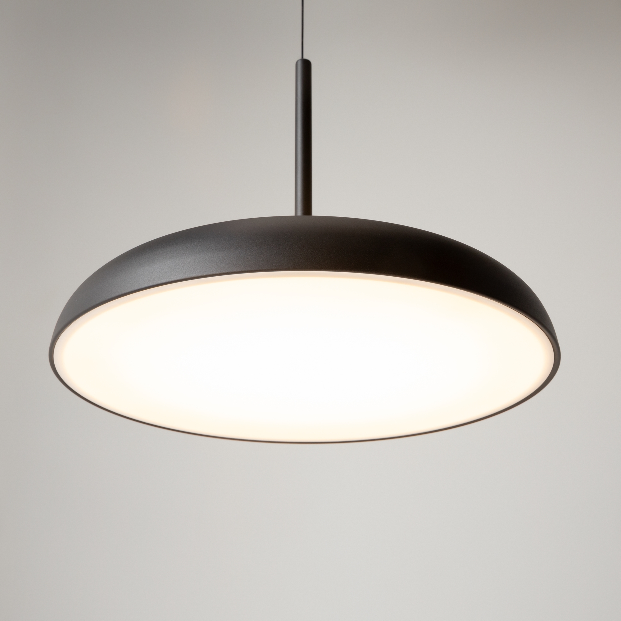 картинка Подвесной светильник Maytoni MOD189PL-L39B3K