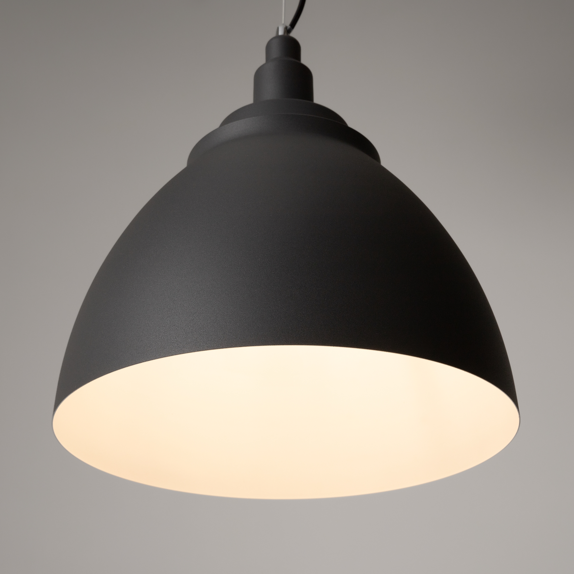 картинка Подвесной светильник Maytoni P535PL-01B