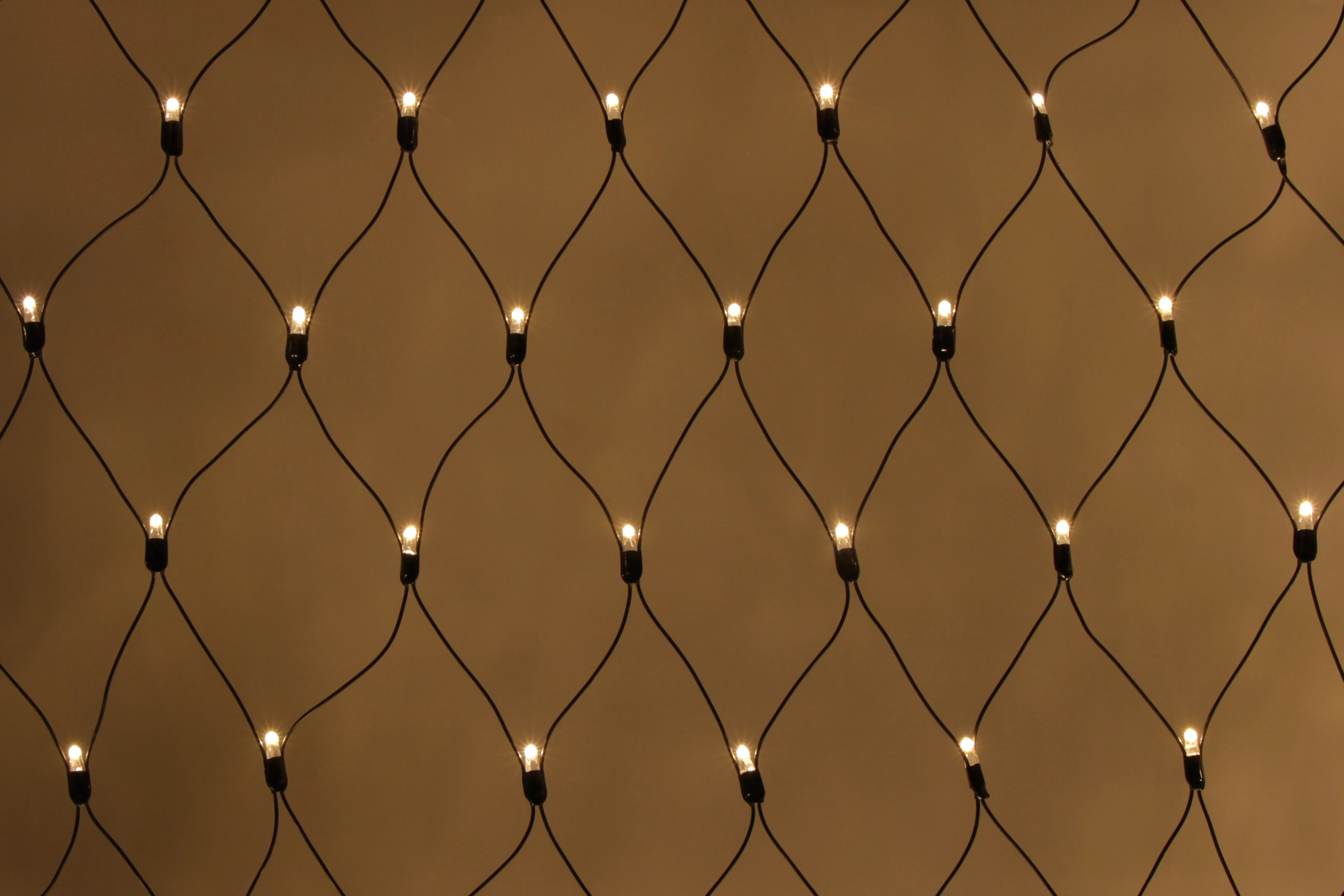 картинка Светодиодная сетка 2х3м, статика, черный провод, теплая белая