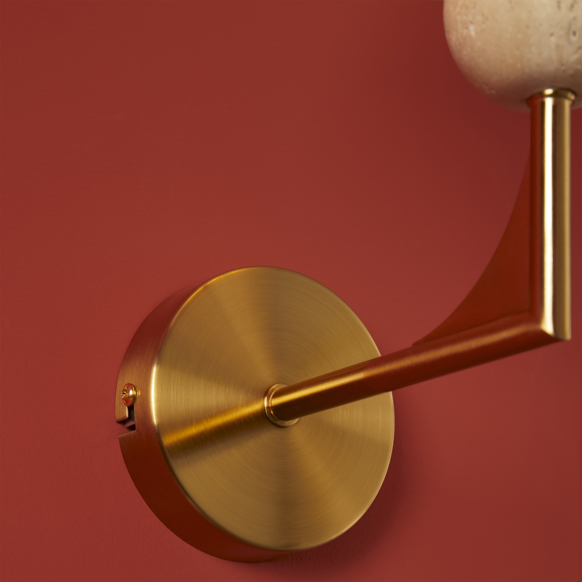 картинка Настенный светильник (бра) Freya FR2043WL-01BS