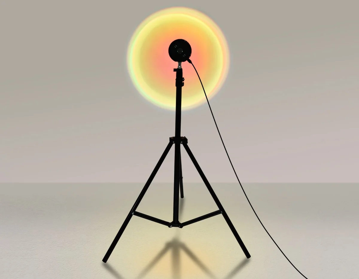 картинка Атмосферная светодиодная настольная лампа с пультом DE8387