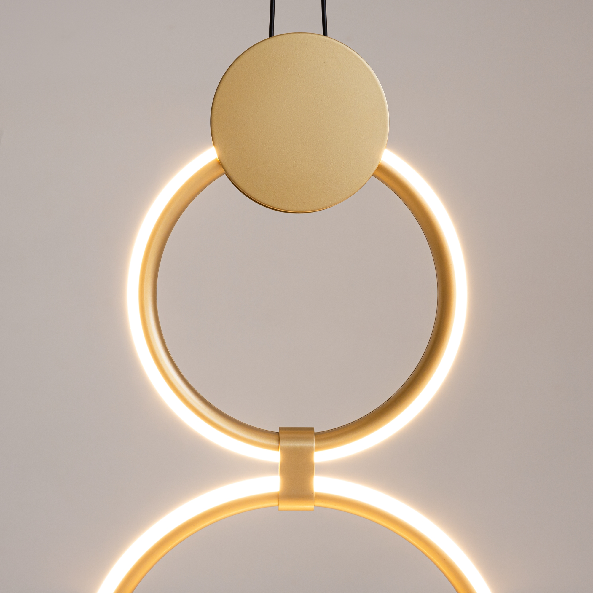 картинка Подвесной светильник Maytoni MOD357PL-L20BS3K