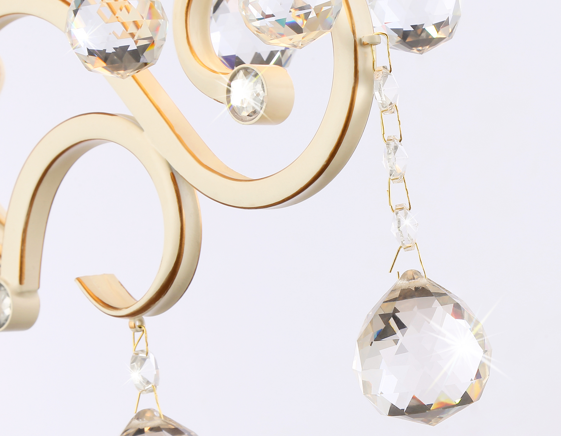 картинка Настенный светильник с абажуром и хрусталем TR4562