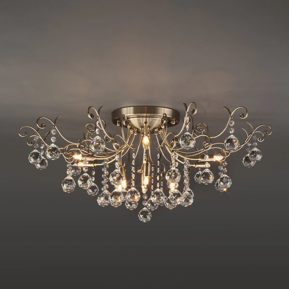 картинка Потолочная люстра с хрусталем 10042/12 античная бронза