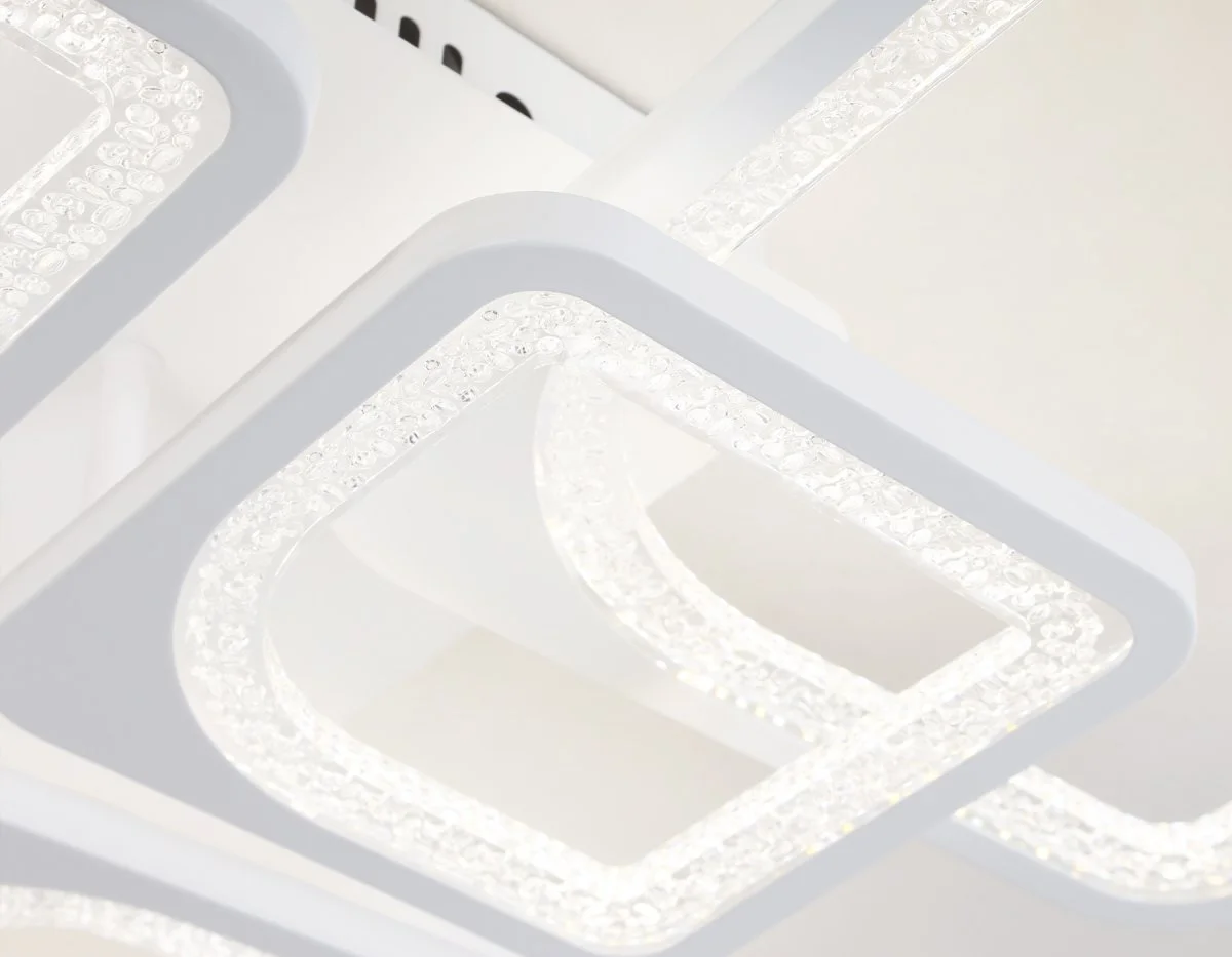 картинка Потолочный светодиодный светильник с пультом