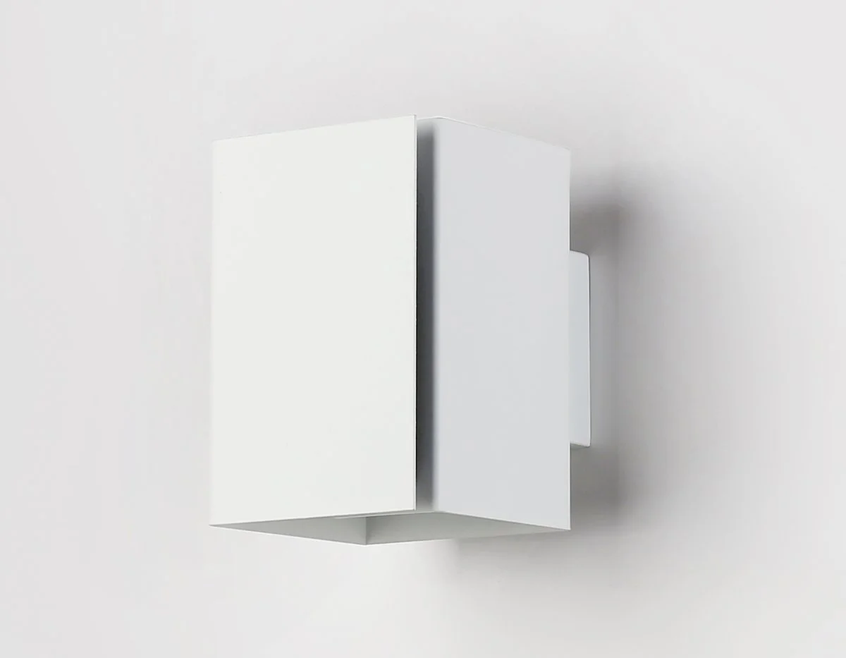 картинка Светильник настенный со сменной лампой G9 TN5115