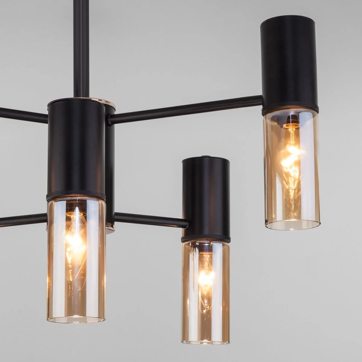 картинка Потолочная люстра в стиле лофт 70125/6 черный