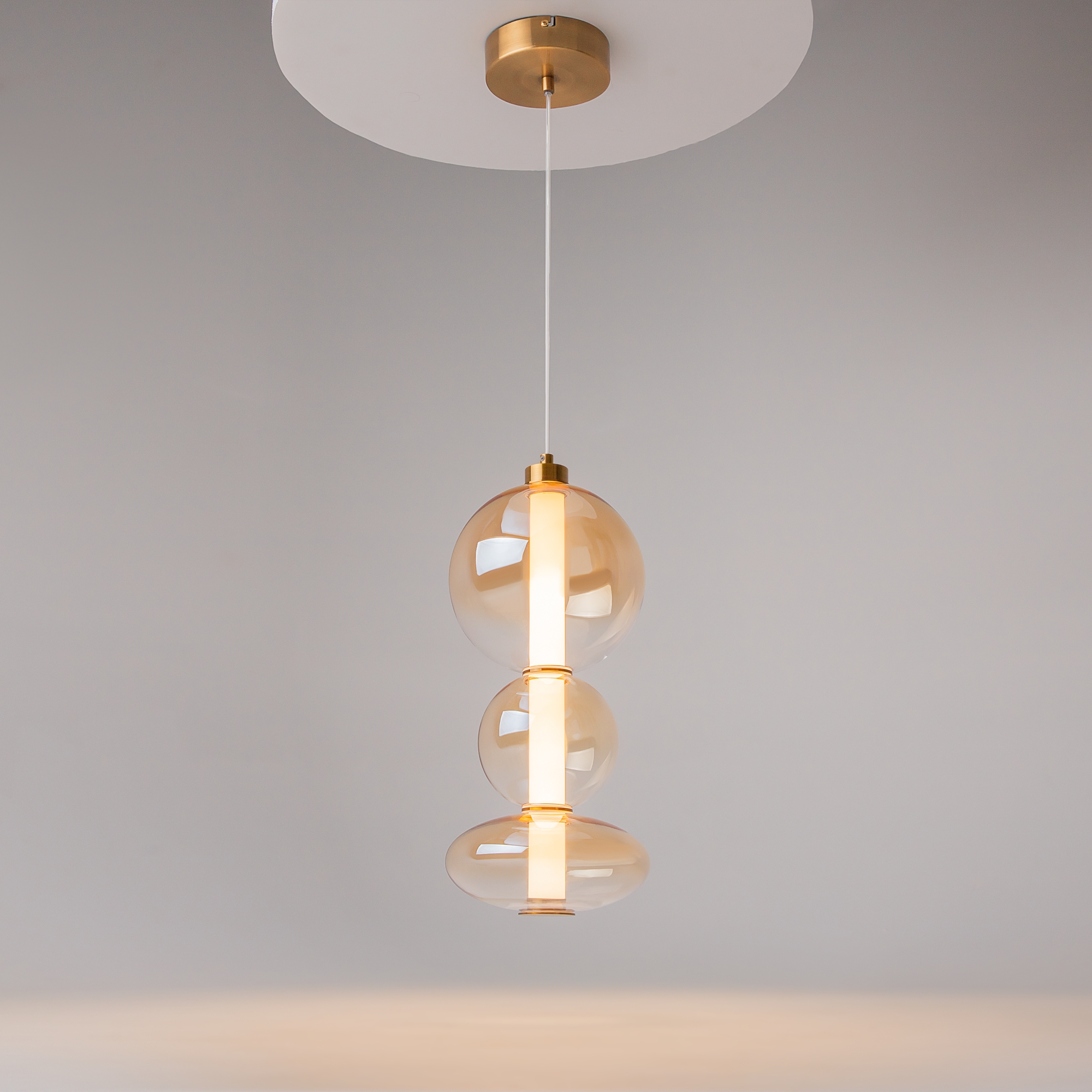 картинка Подвесной светильник Maytoni MOD307PL-L24BS3K