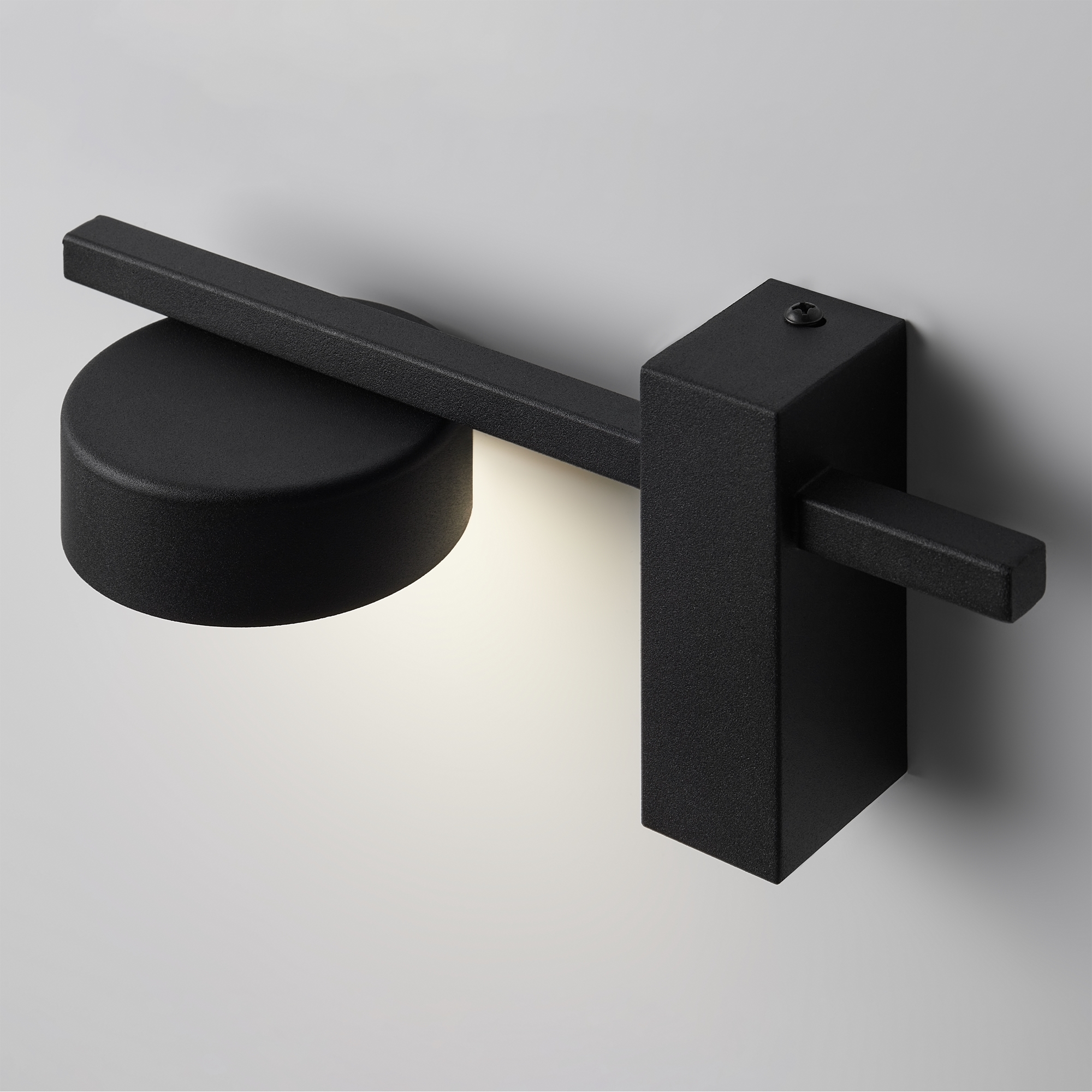 картинка Настенный светильник (бра) Freya FR5363WL-01B