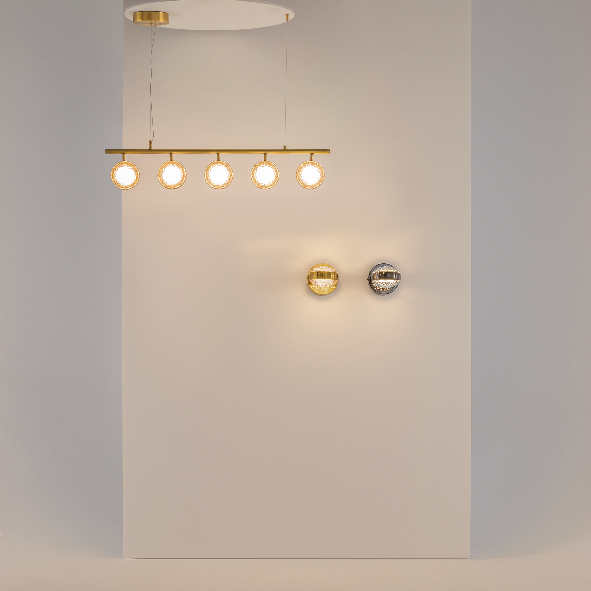 картинка Подвесной светильник Maytoni MOD299PL-L48BS3K