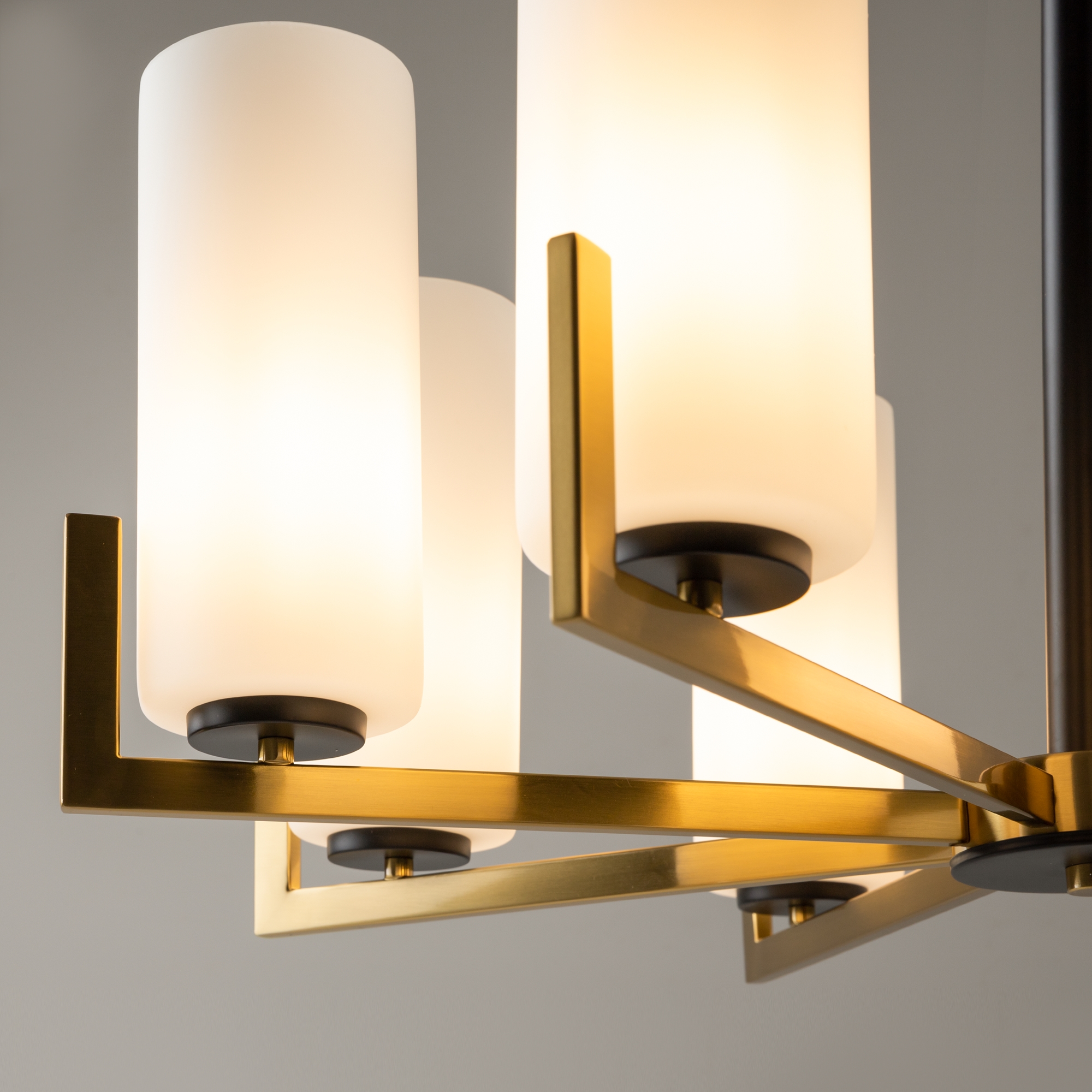 картинка Люстра Maytoni MOD089PL-08BS