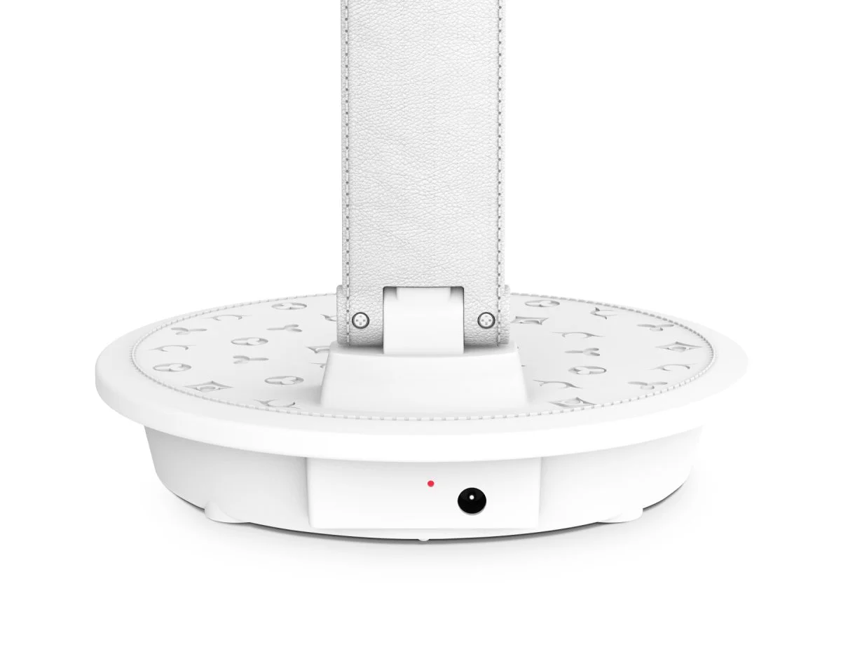 картинка Светодиодная настольная лампа с регулировкой цвета и ночником DE536