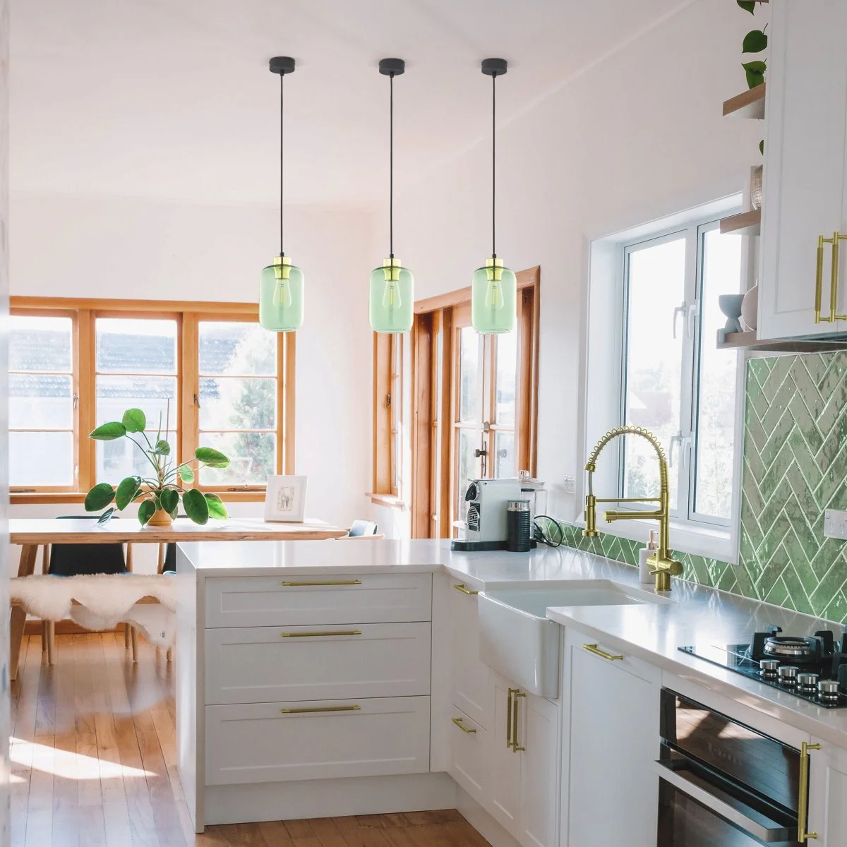 картинка Подвесной светильник со стеклянным плафоном 6696 Marco