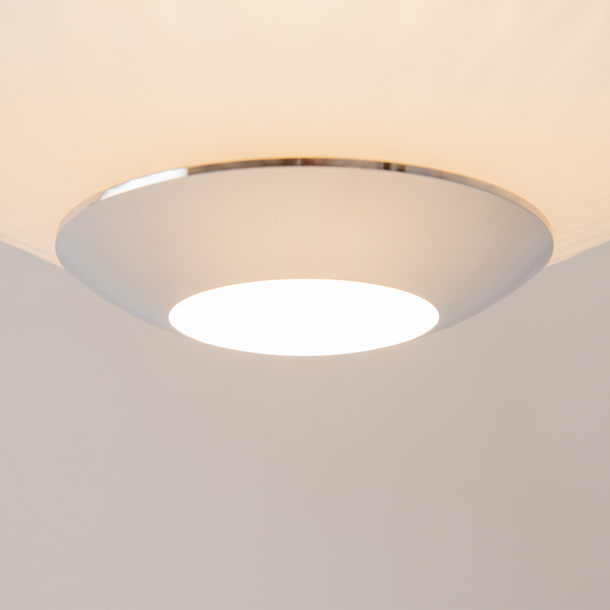 картинка Подвесной светильник Maytoni MOD397PL-L15CH3K