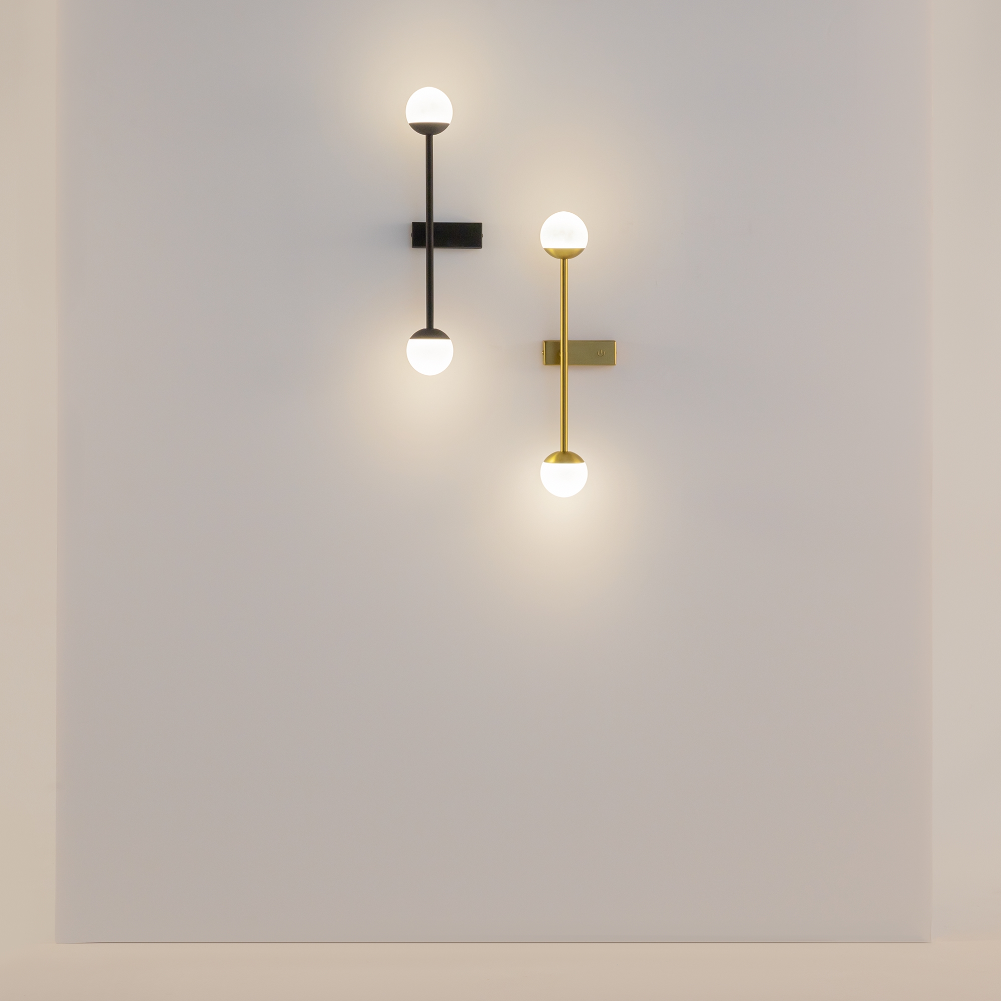 картинка Настенный светильник (бра) Maytoni MOD285WL-L10BS3K