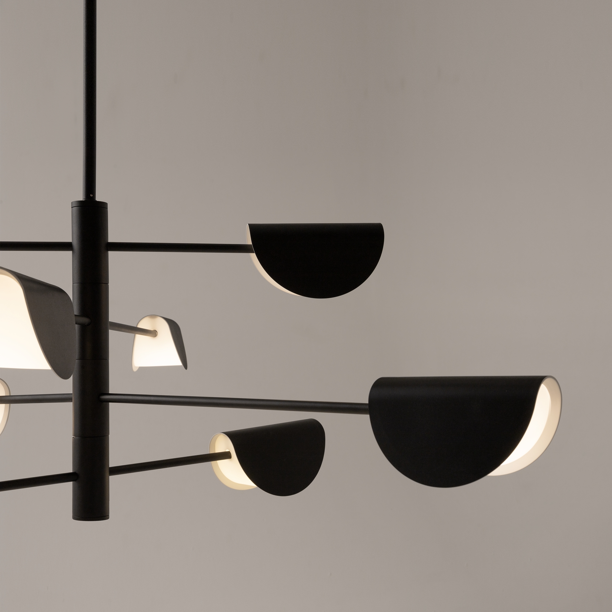 картинка Люстра Maytoni MOD126PL-08B