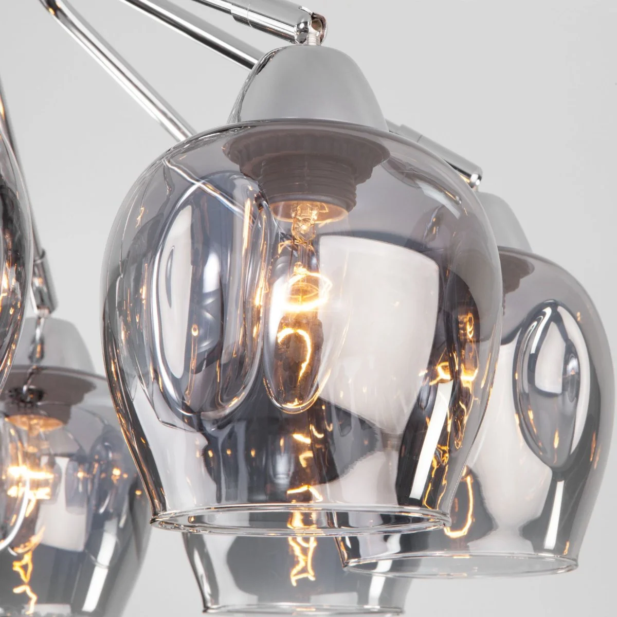 картинка Потолочная люстра со стеклянными плафонами 30164/8 хром