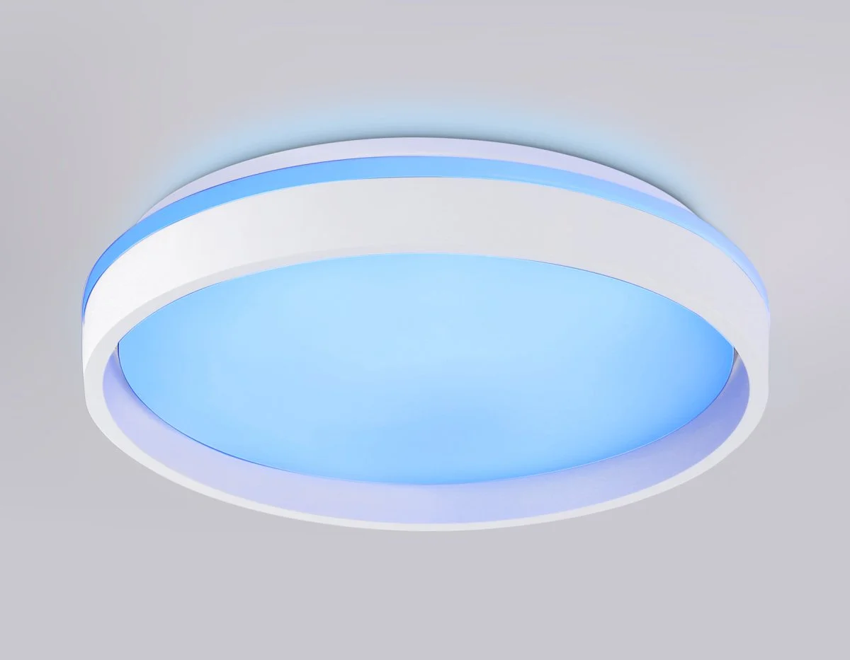 картинка Светодиодный светильник RGB с пультом управления