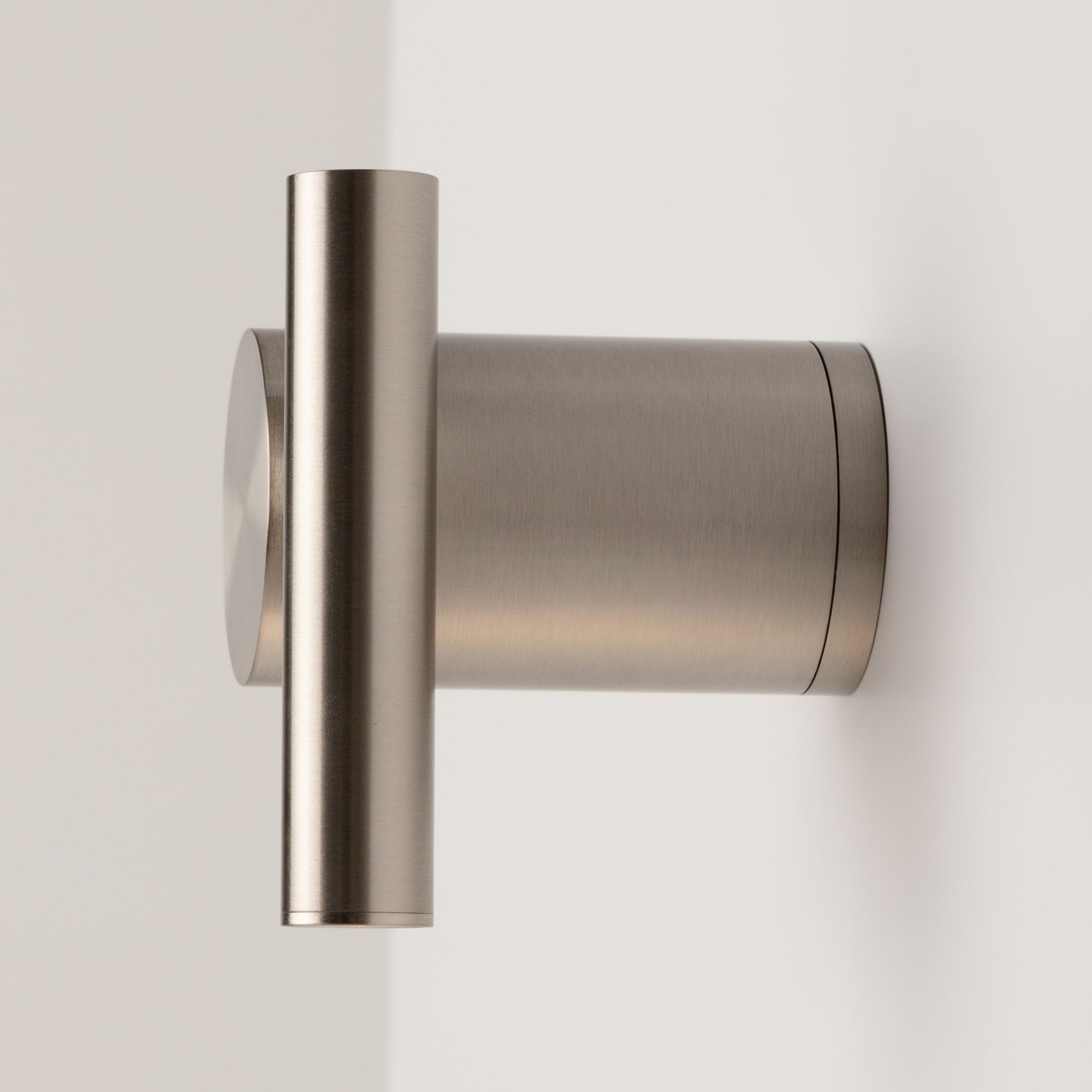 картинка Настенный светильник (бра) Maytoni MOD433WL-L3N3K1