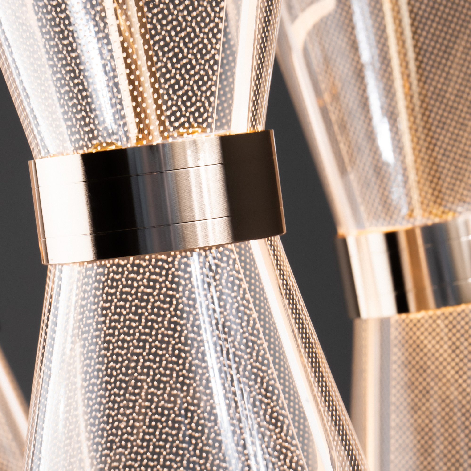 картинка Подвесной светильник Freya FR5438PL-L18G