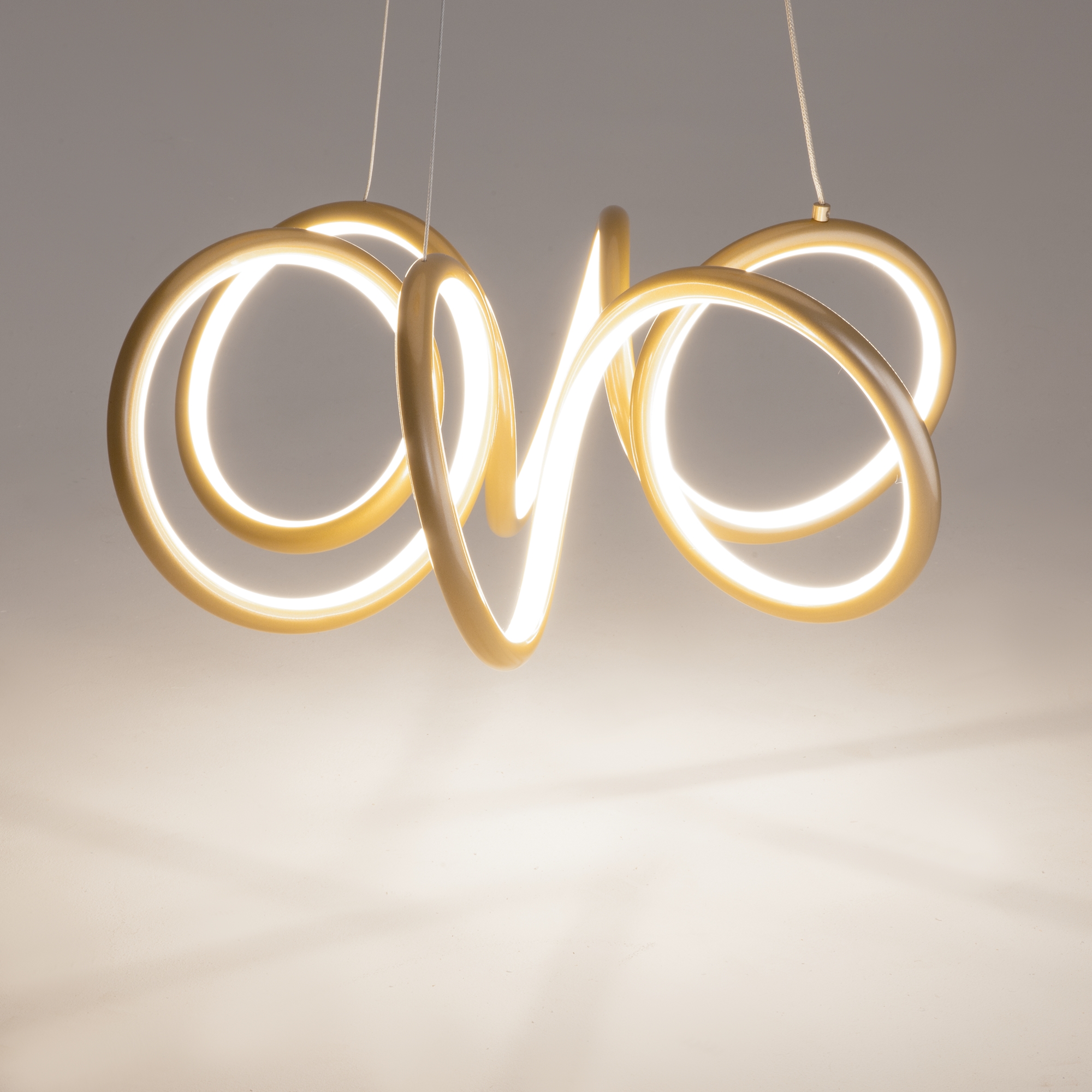 картинка Подвесной светильник Maytoni MOD241PL-L60BSK