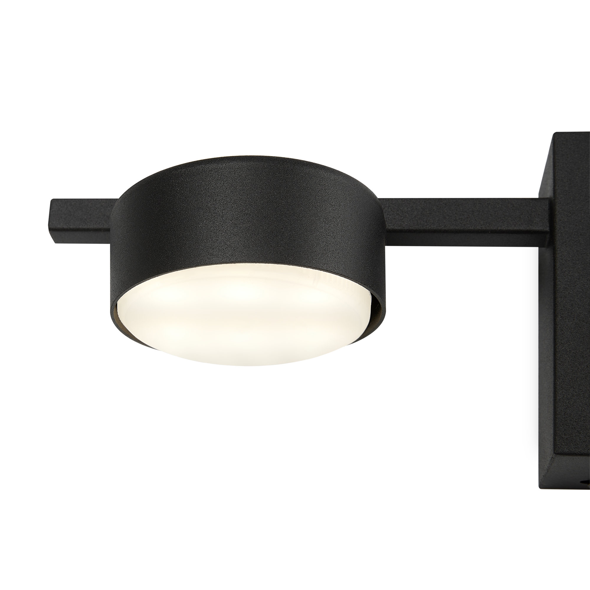 картинка Настенный светильник (бра) Freya FR5363WL-01B